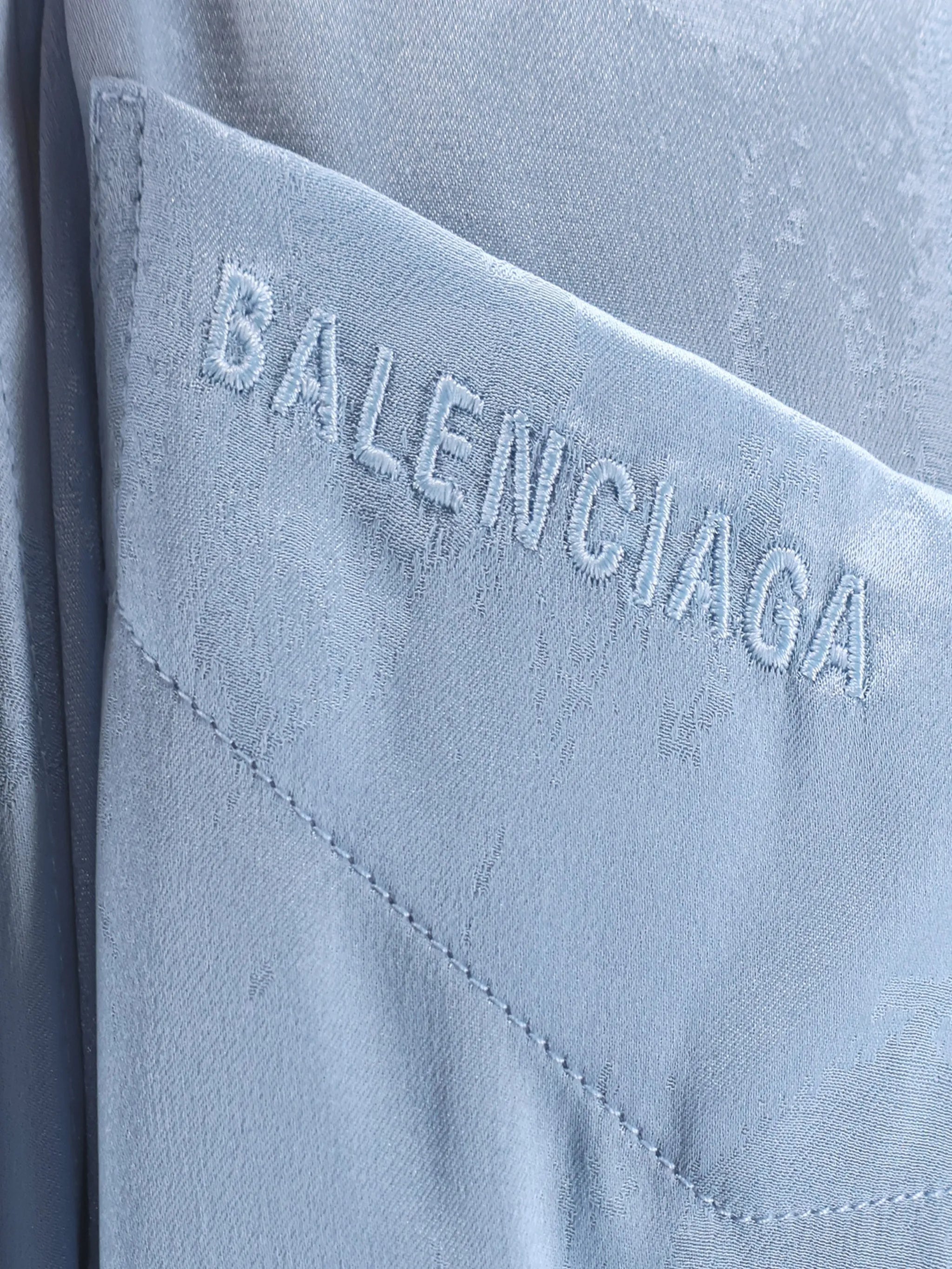 Ela's elasticated-waistband trousers