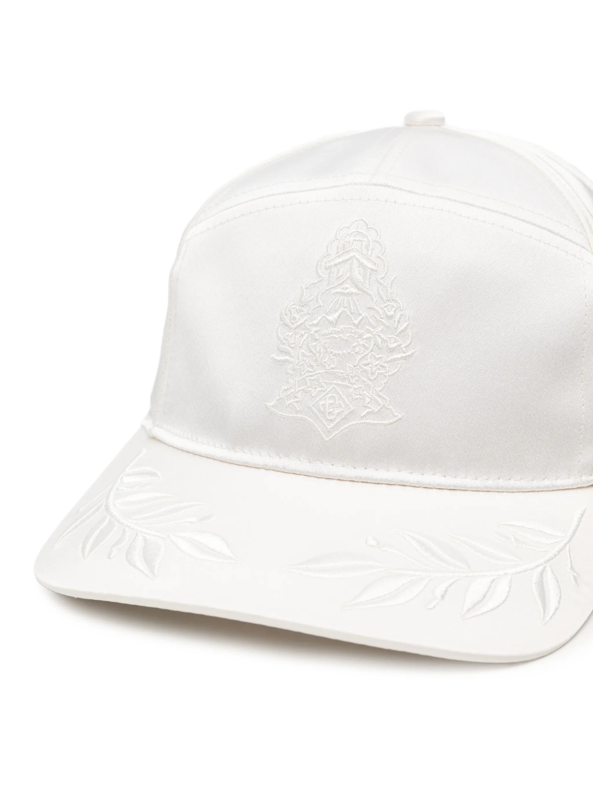 Hotel Emblem satin cap