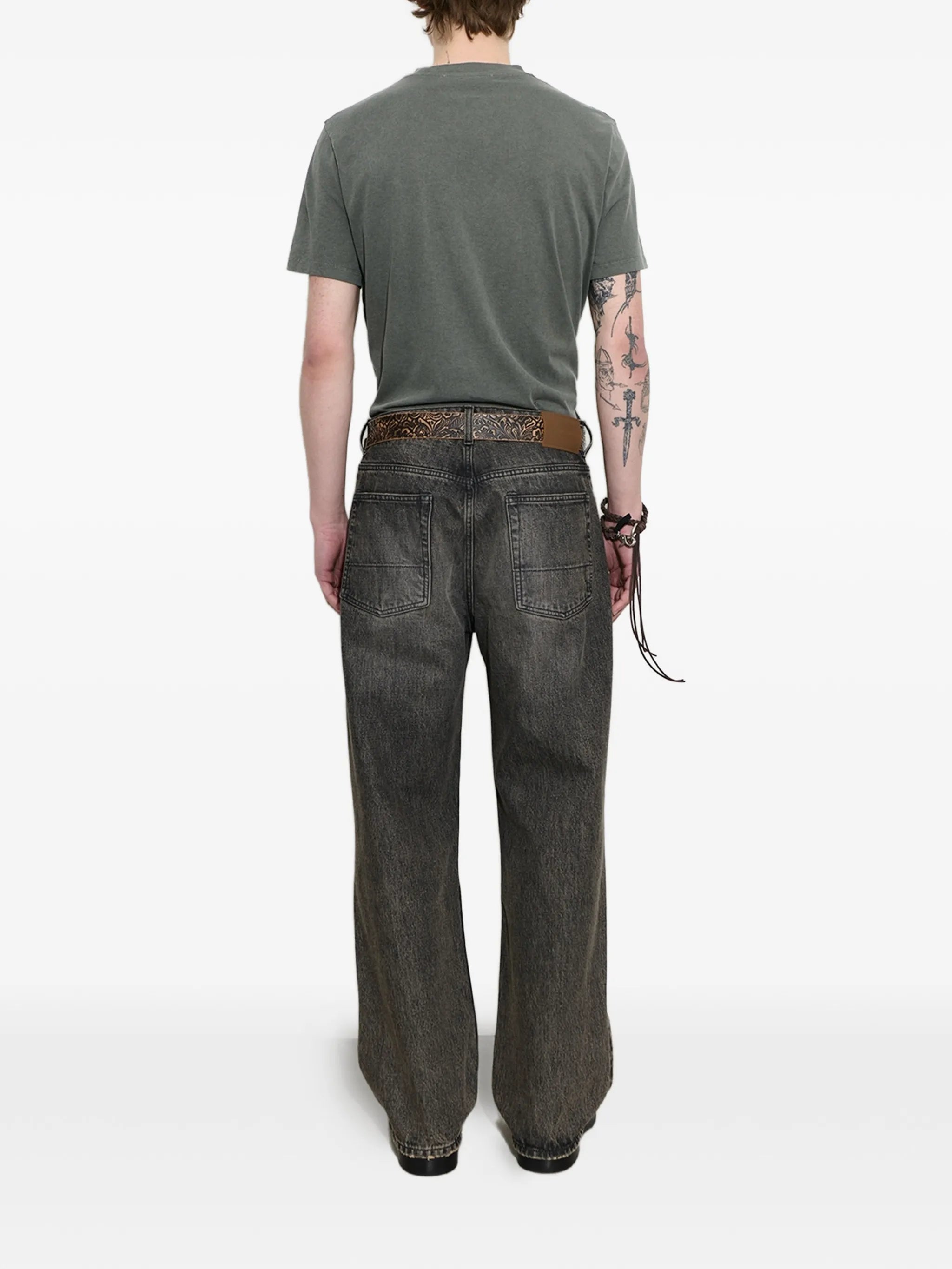 dust wash denim jeans