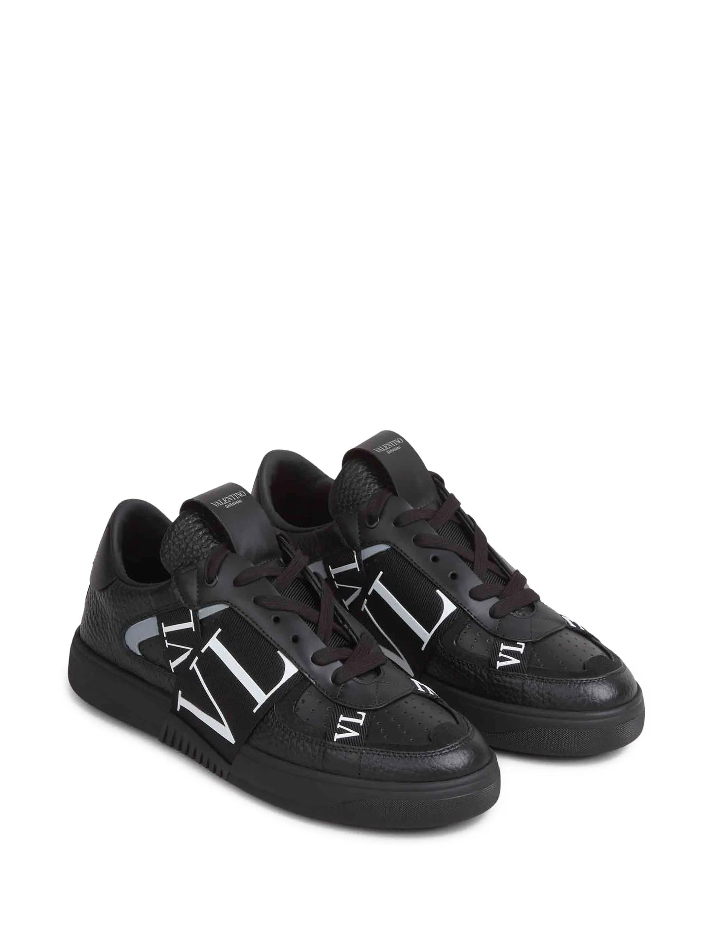 VL7N lettered sneakers