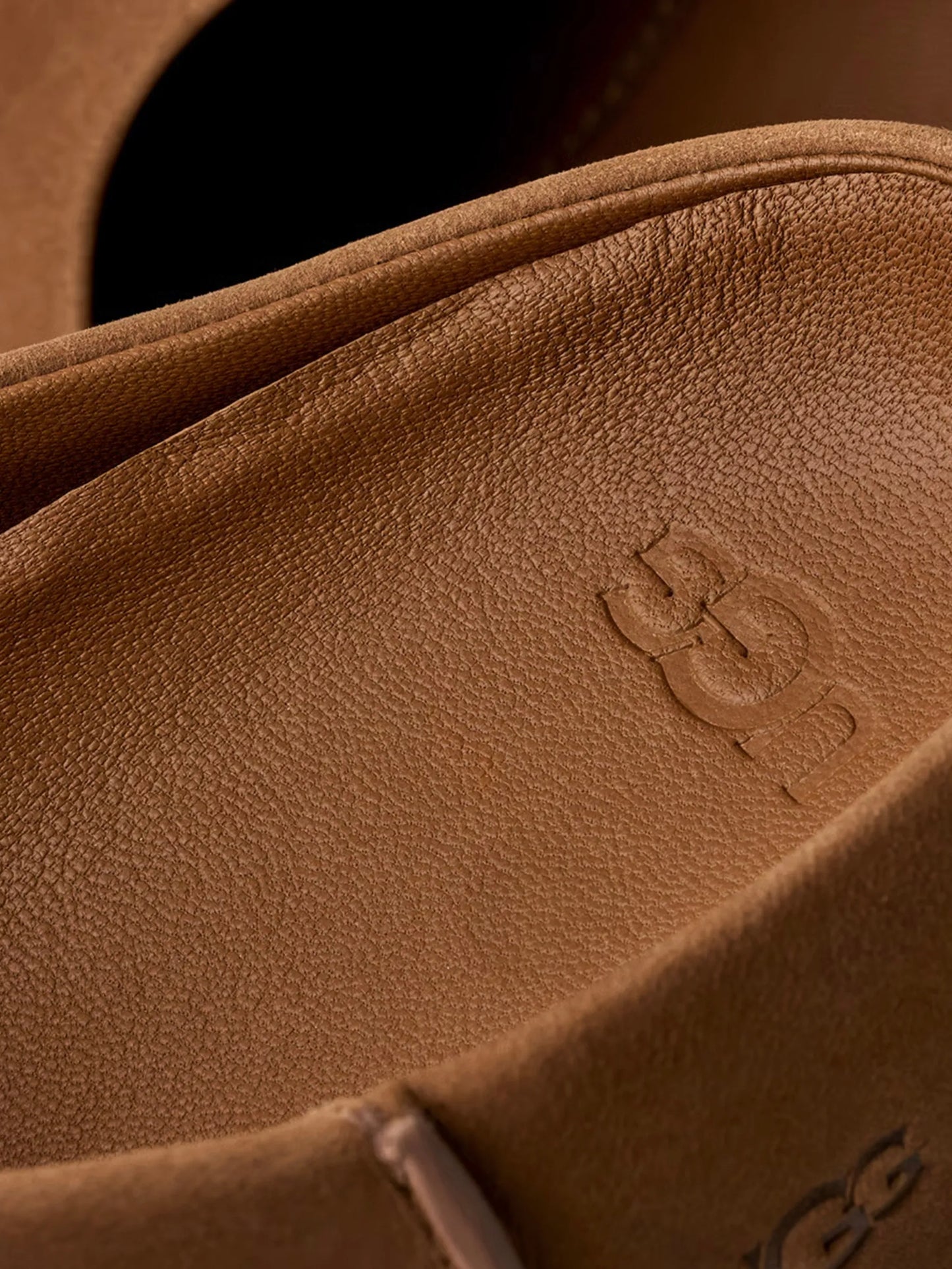 logo-detail leather flat mules