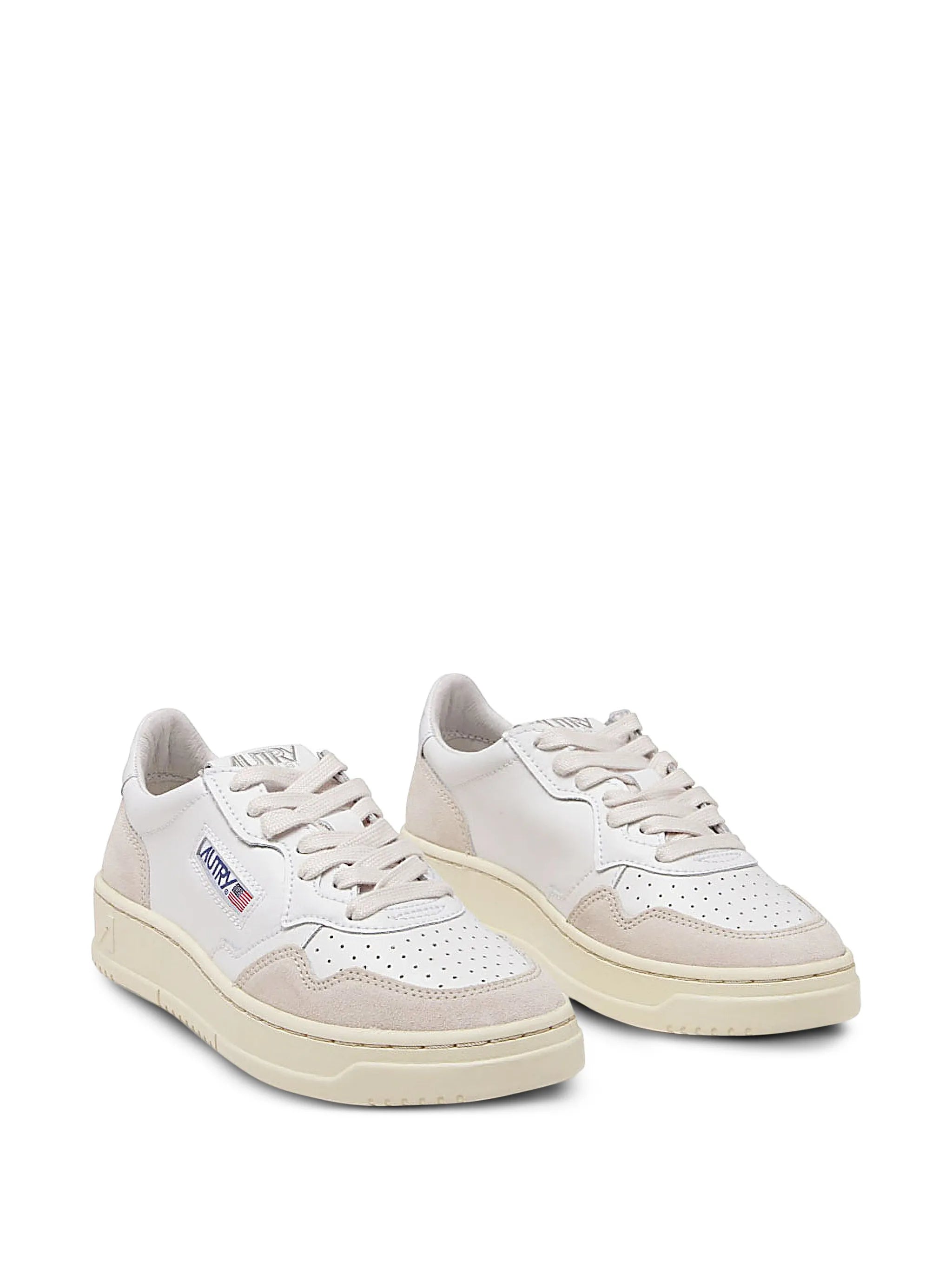 Medalist low sneakers