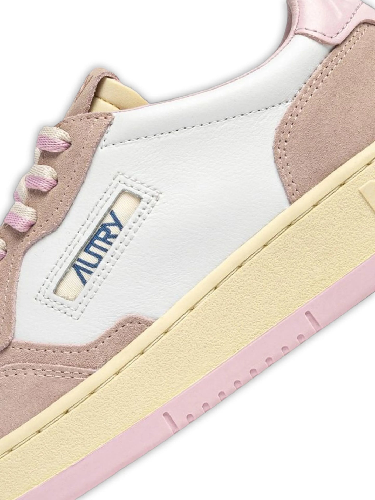 Medalist low sneakers