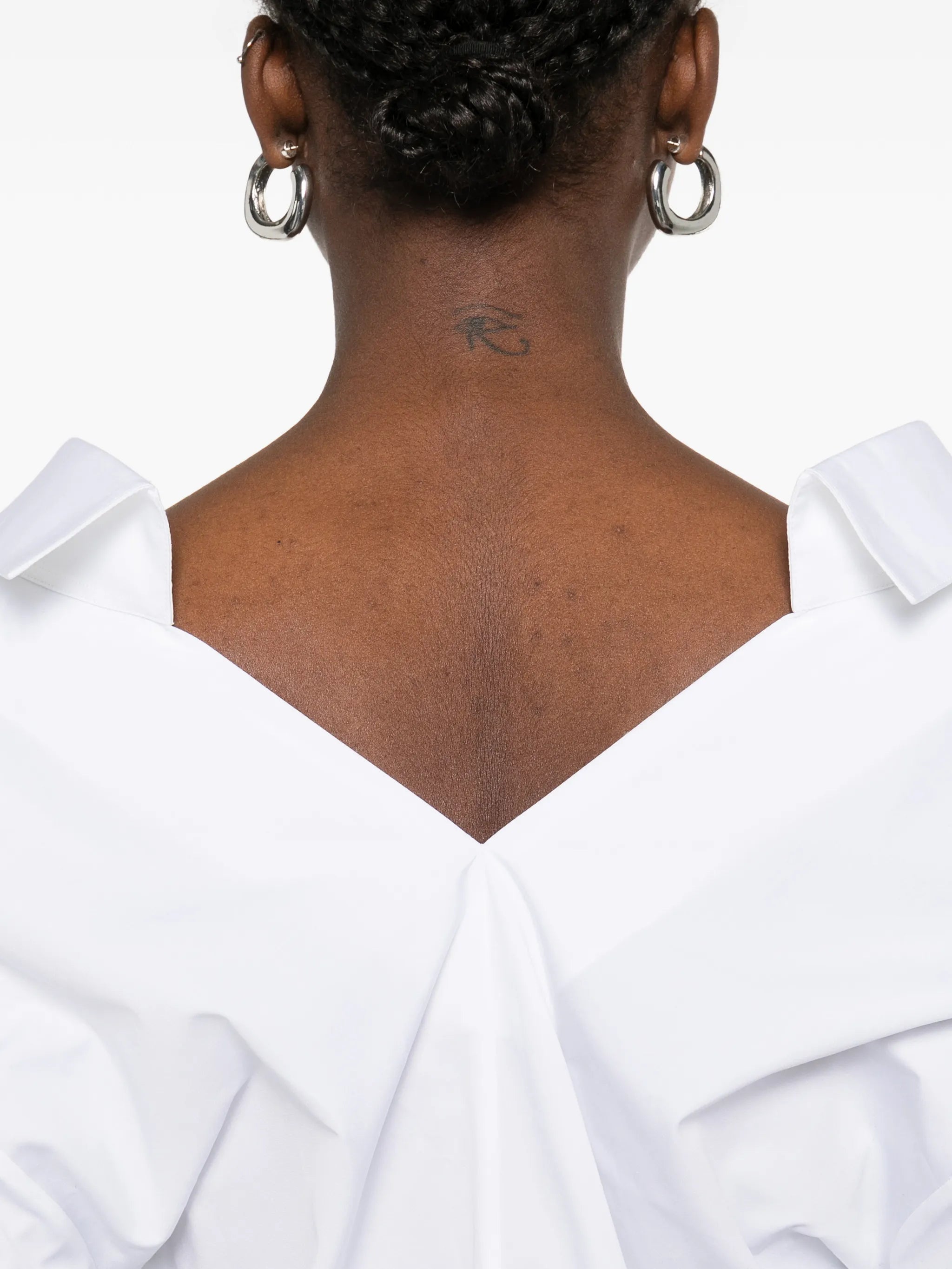 button-fastening cotton shirt