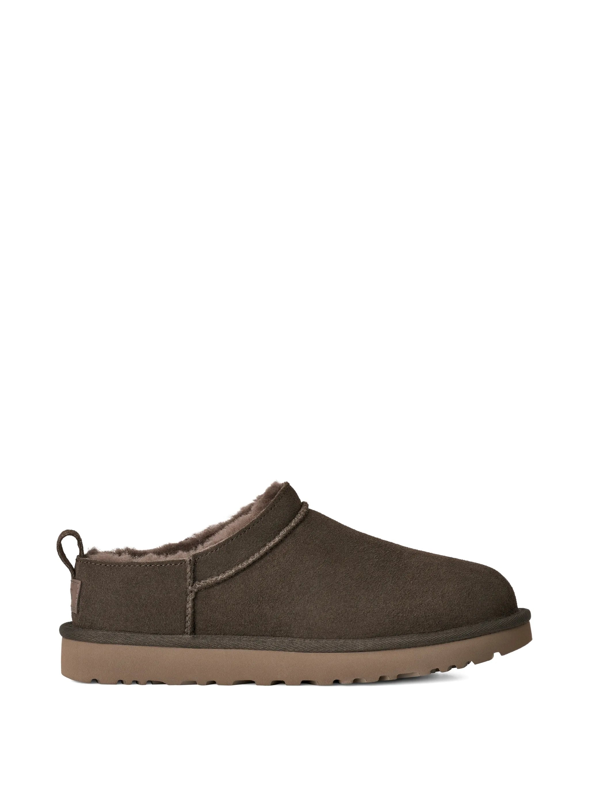 brown boots