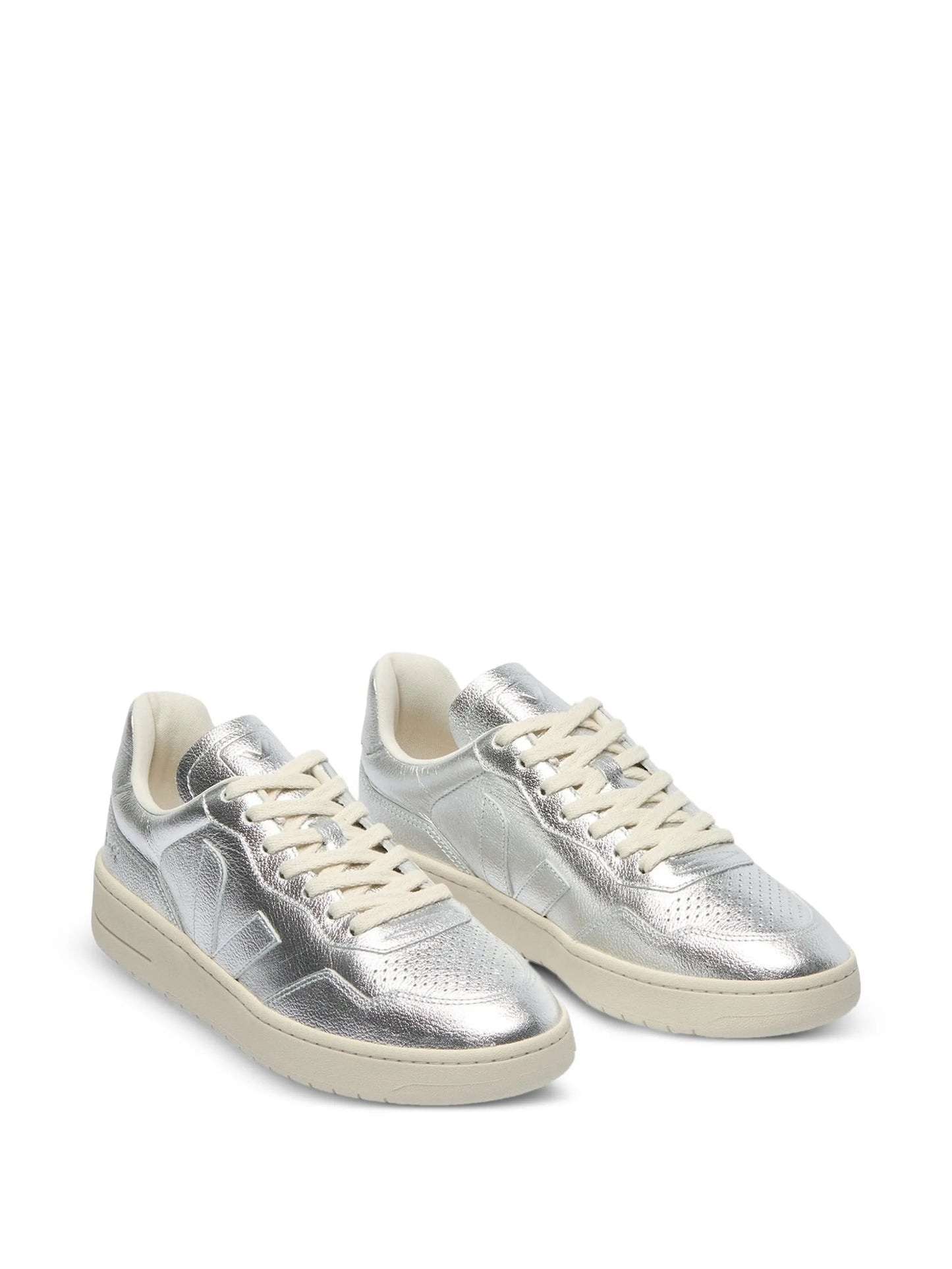 V-90 logo-detail sneakers