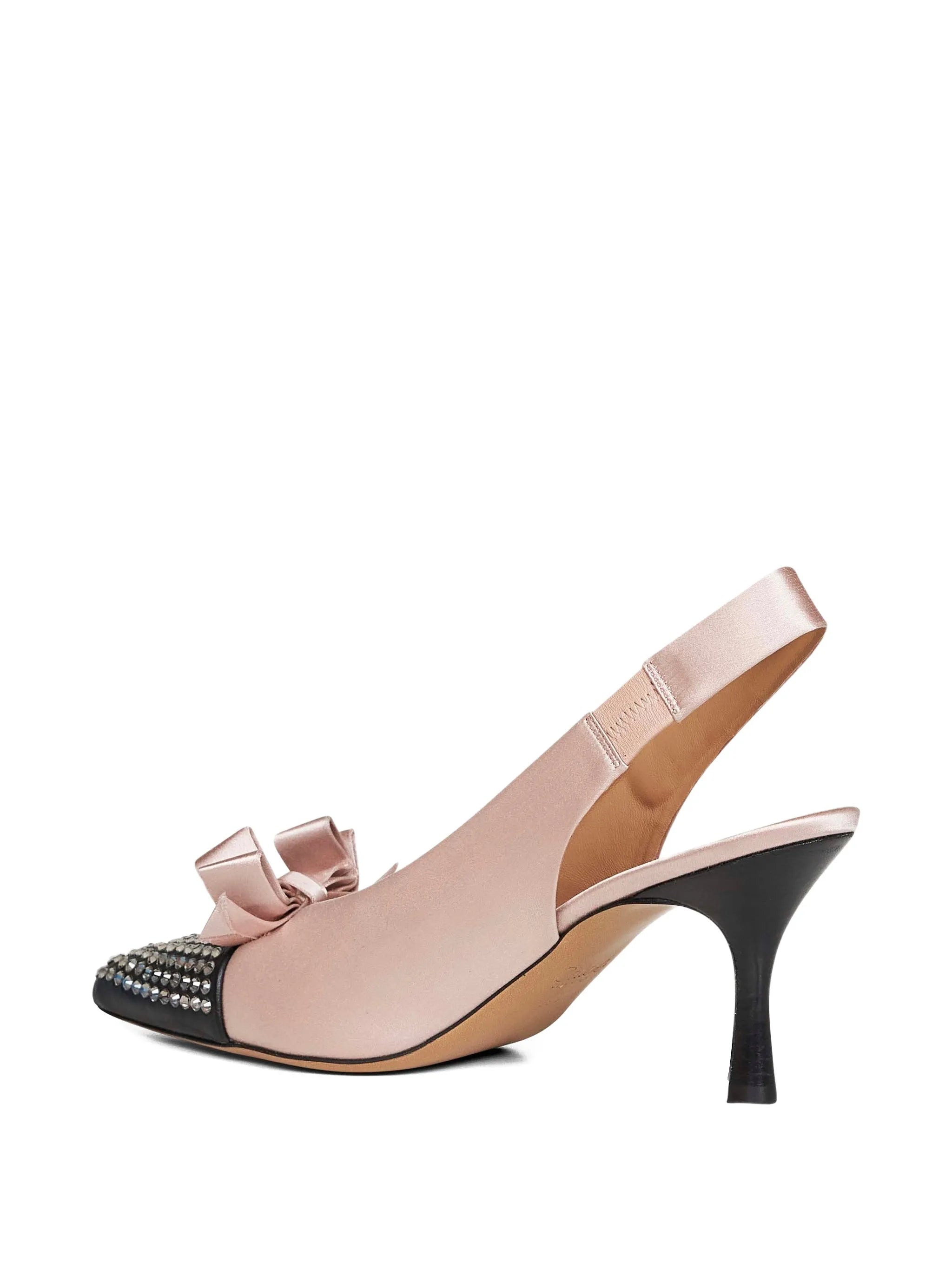 Alba bow pumps