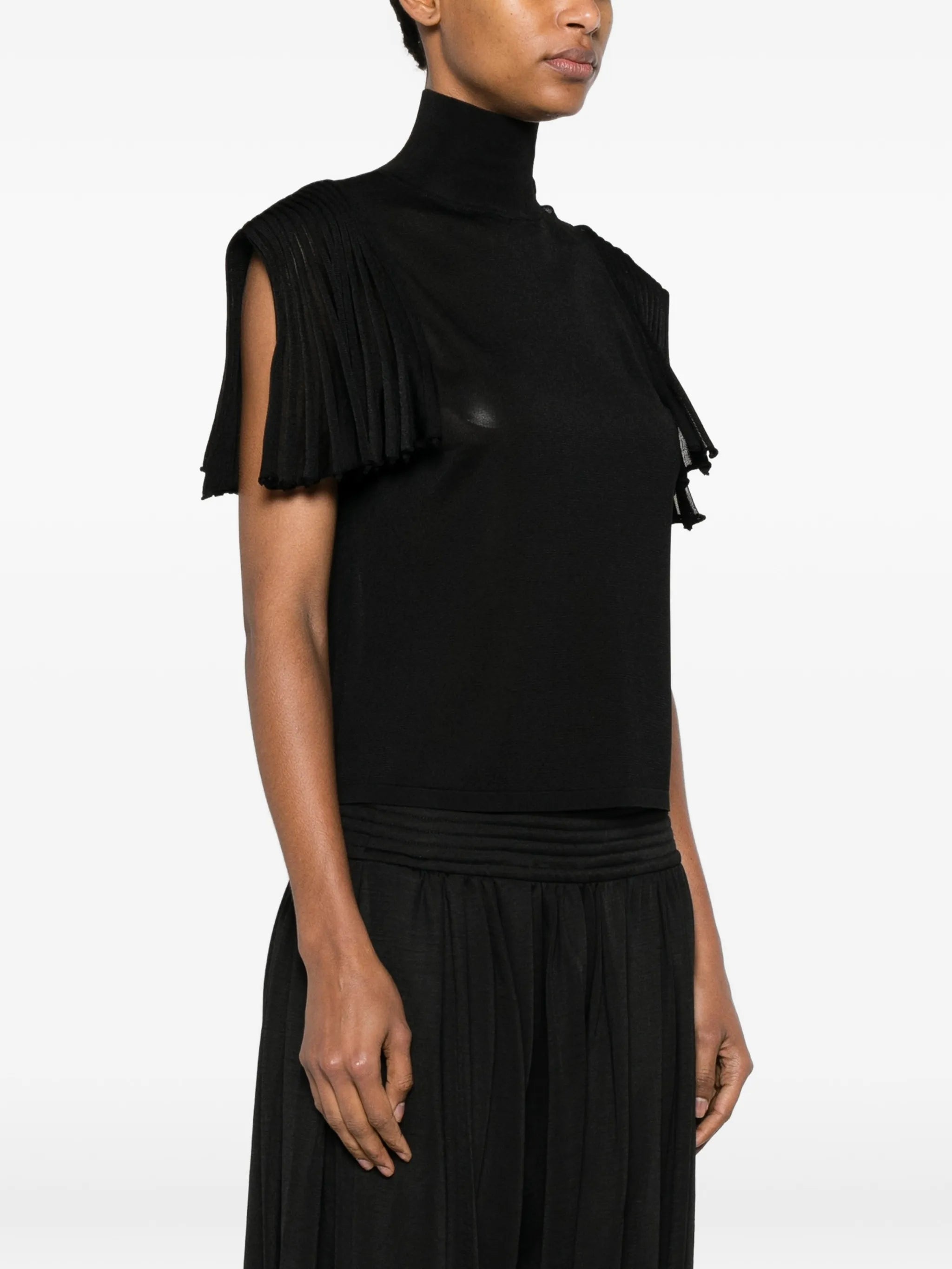 leaf-godet turtleneck knitted top