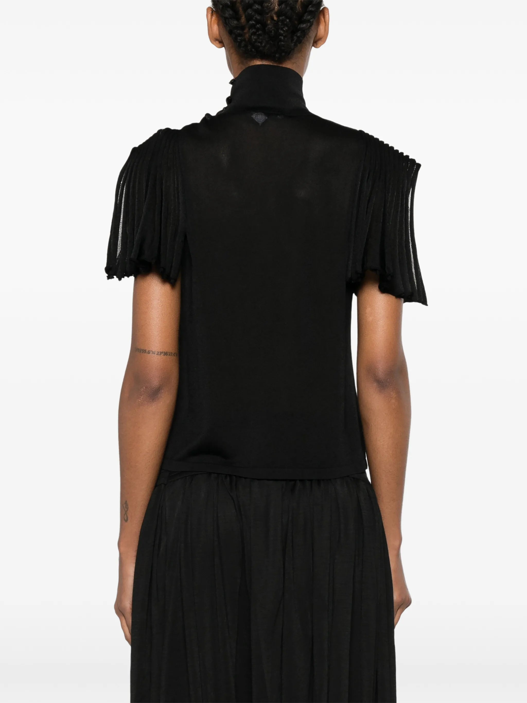 leaf-godet turtleneck knitted top