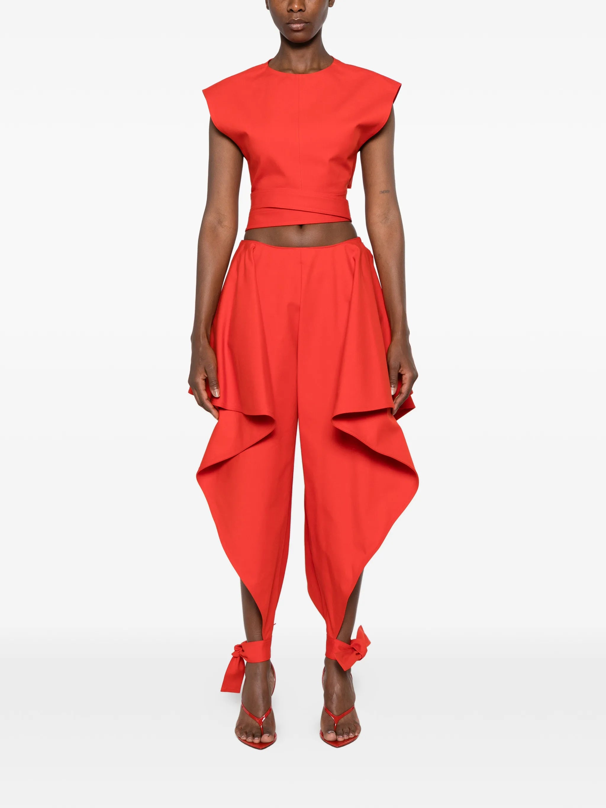 crew-neck crop top