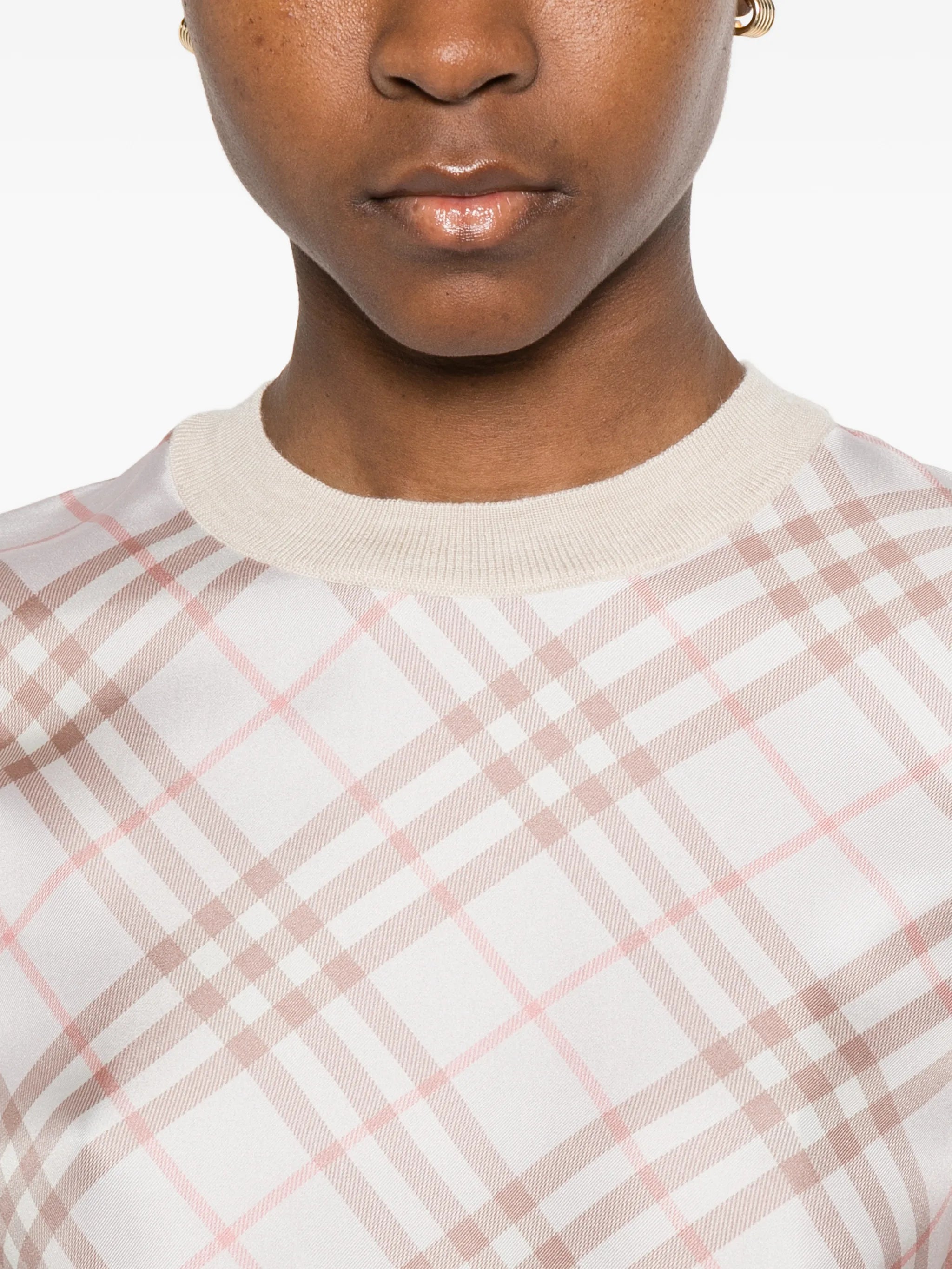 Check short-sleeved T-shirt