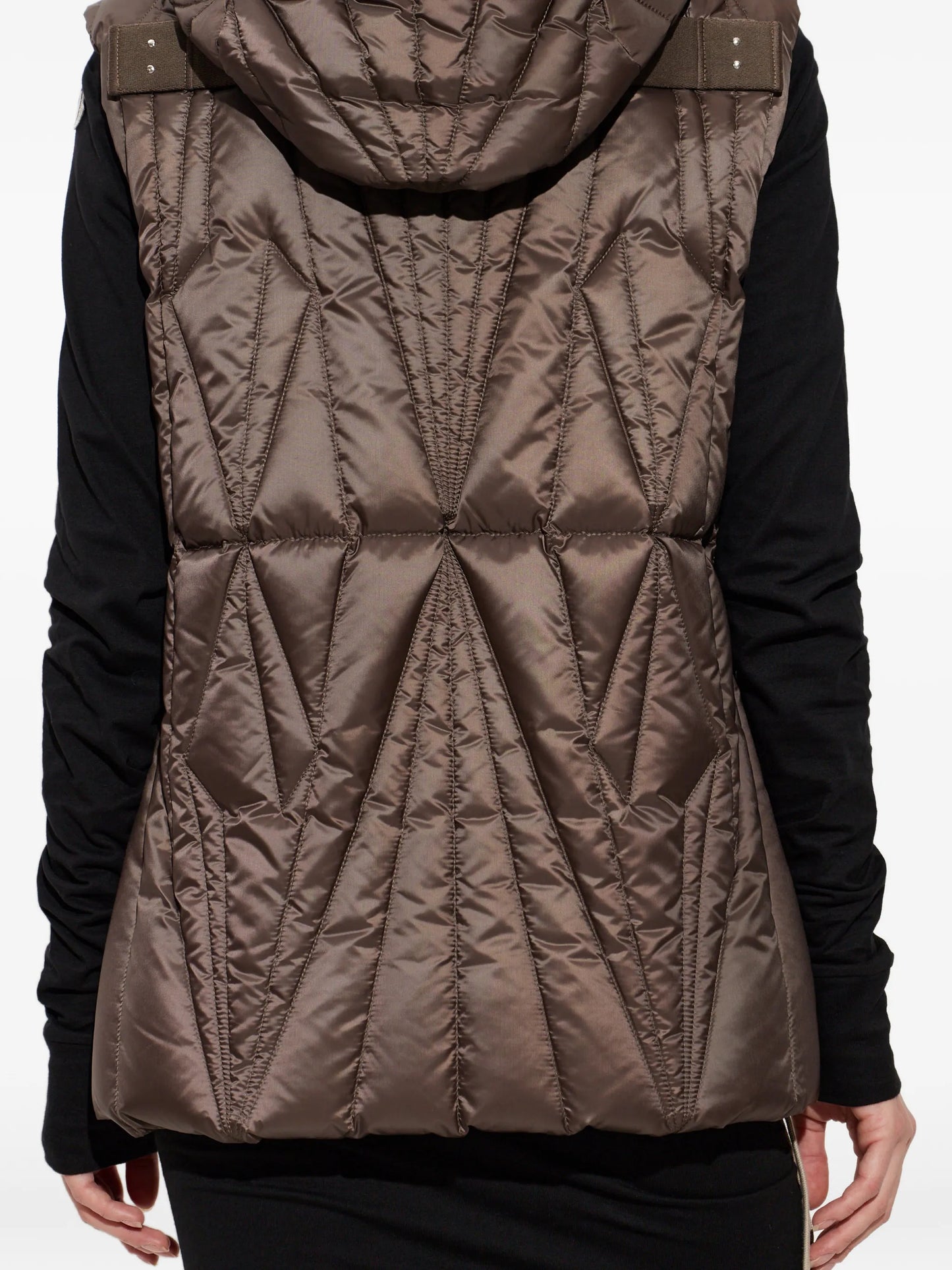 hooded quilted gilet