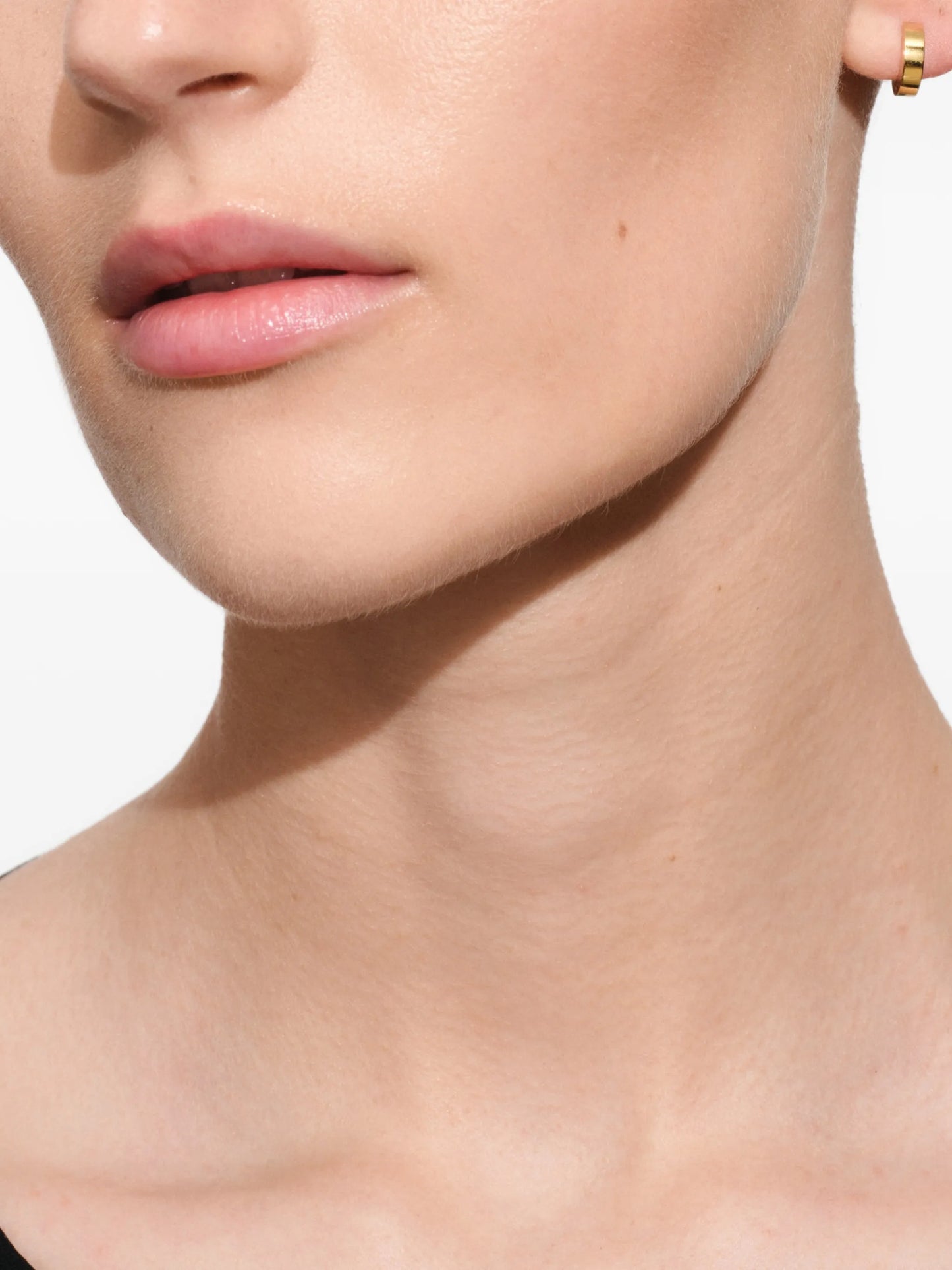 Beck hoop earrings