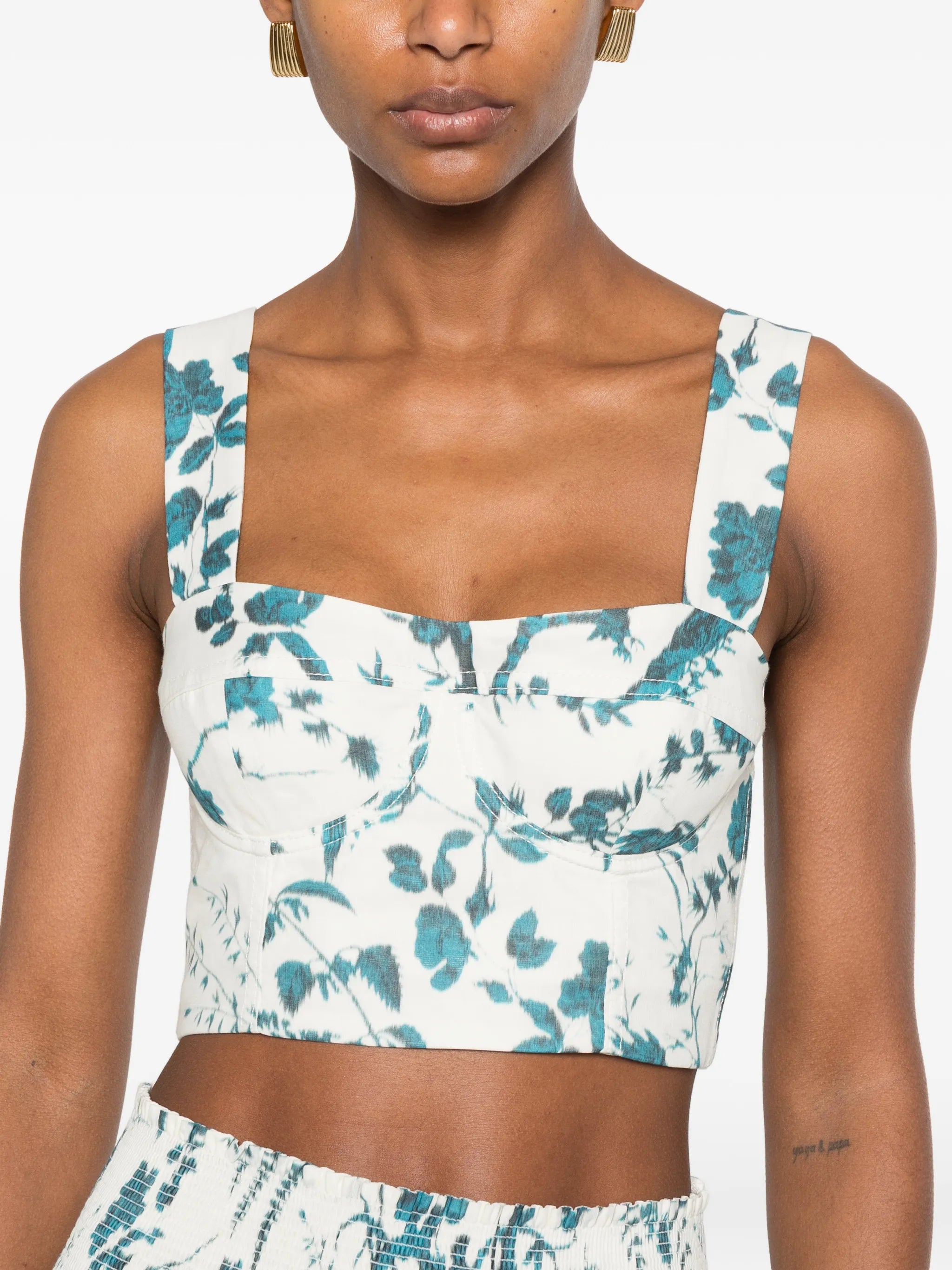 floral-print crop top