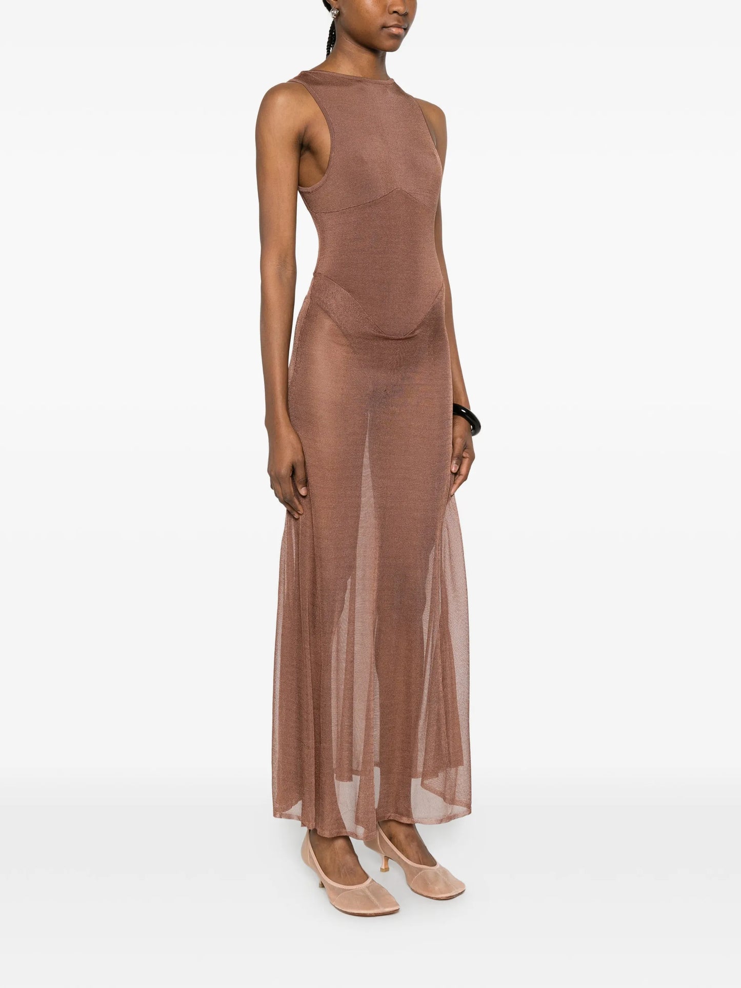 sleeveless midi dress
