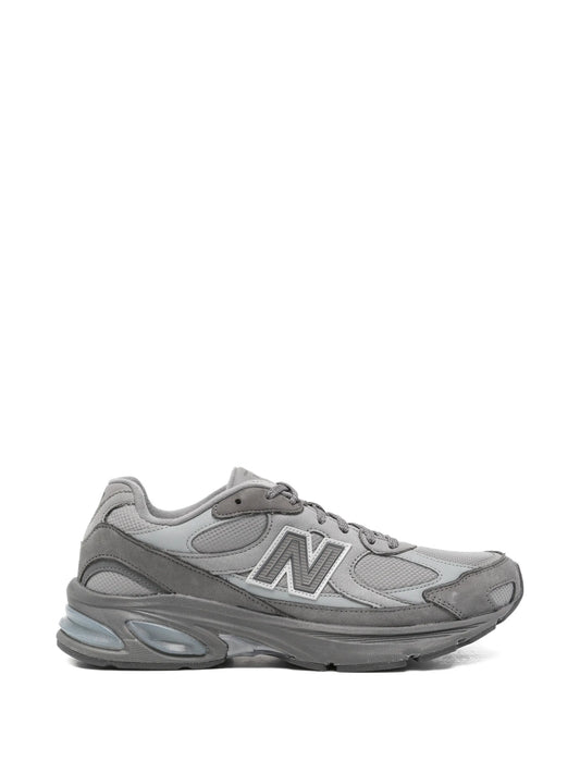 x New Balance panelled mesh sneakers