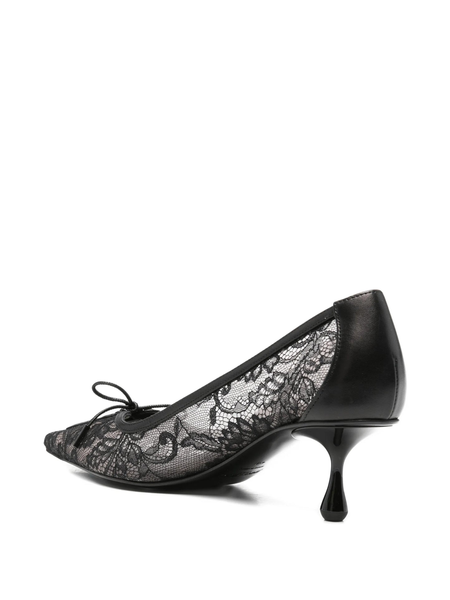 Scarlett pumps