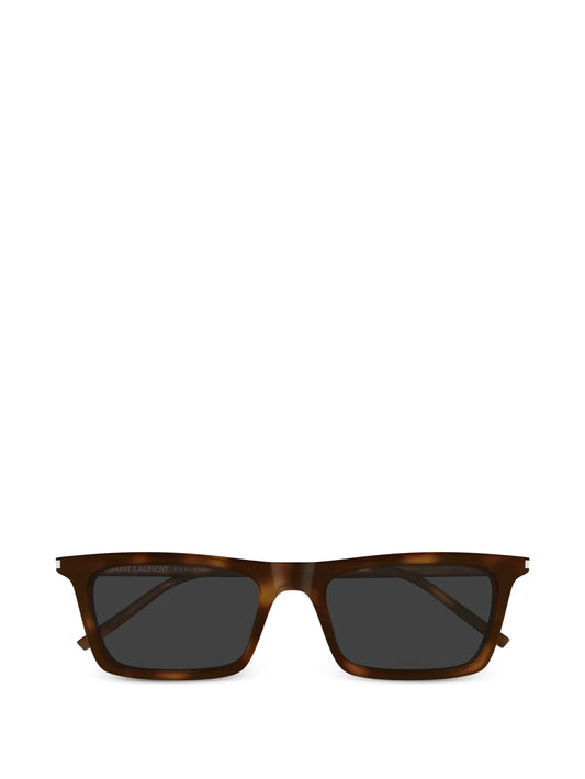 D-frame betty sunglasses