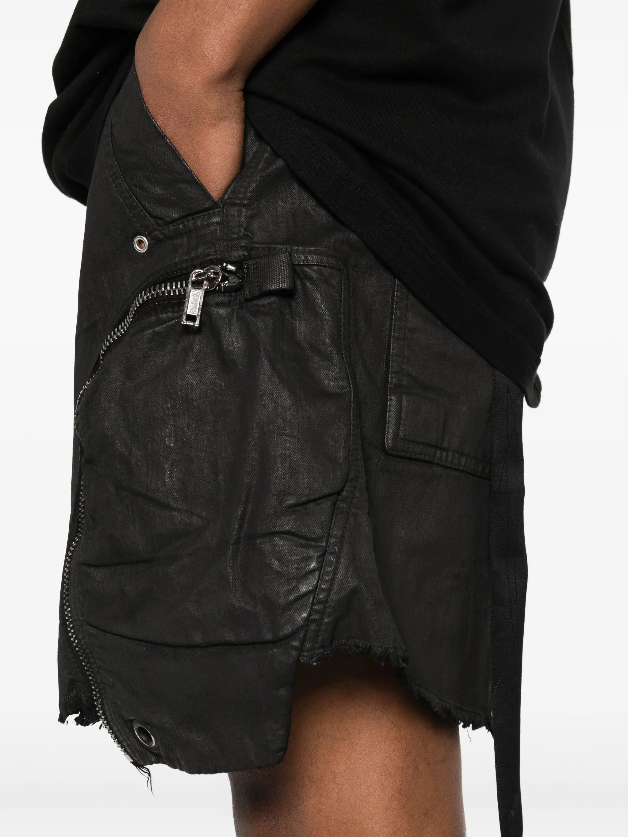 Bauhaus frayed shorts