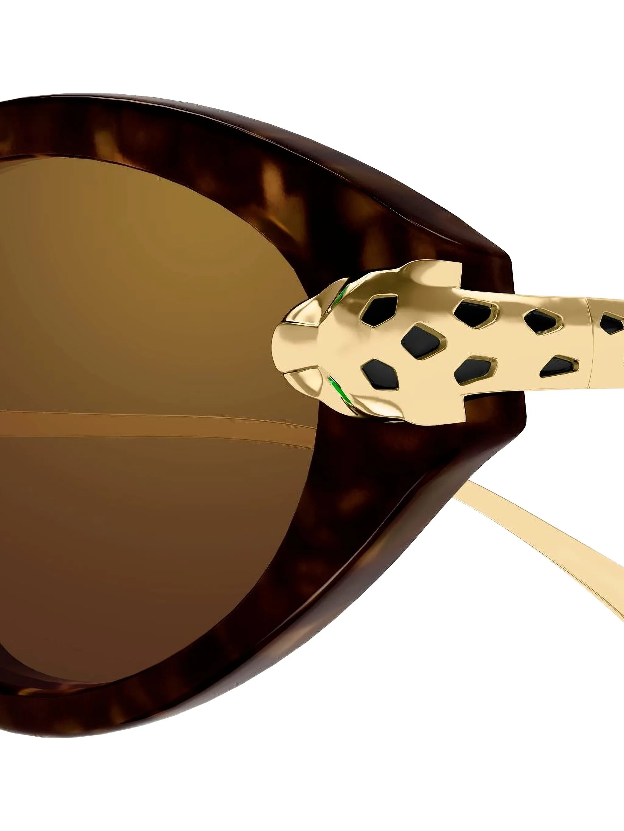 cat-eye sunglasses