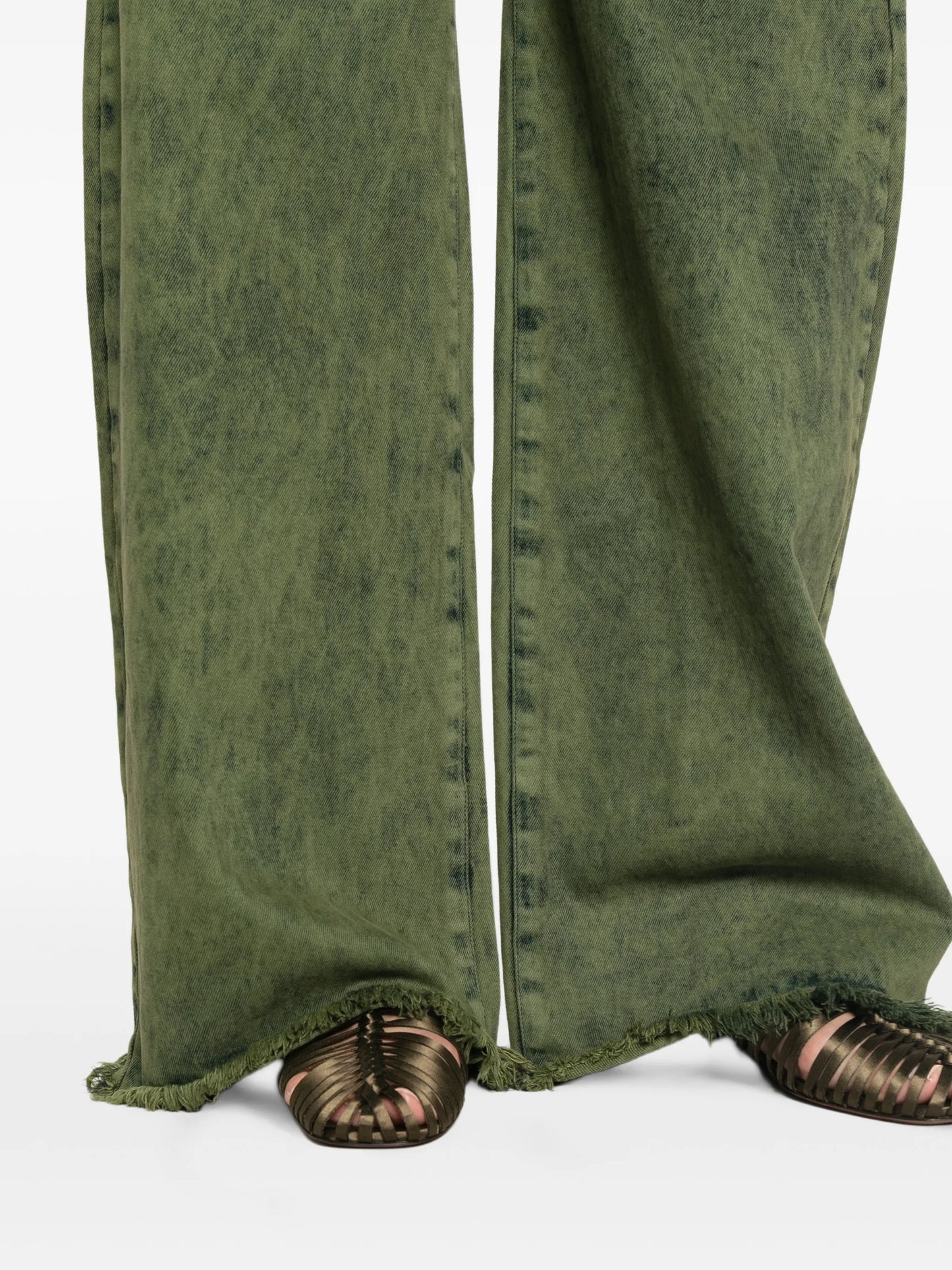 khaki-wash frayed jeans