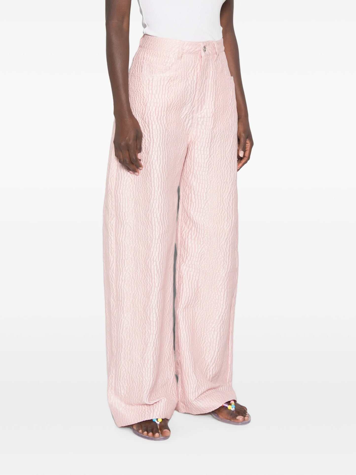 pink trousers