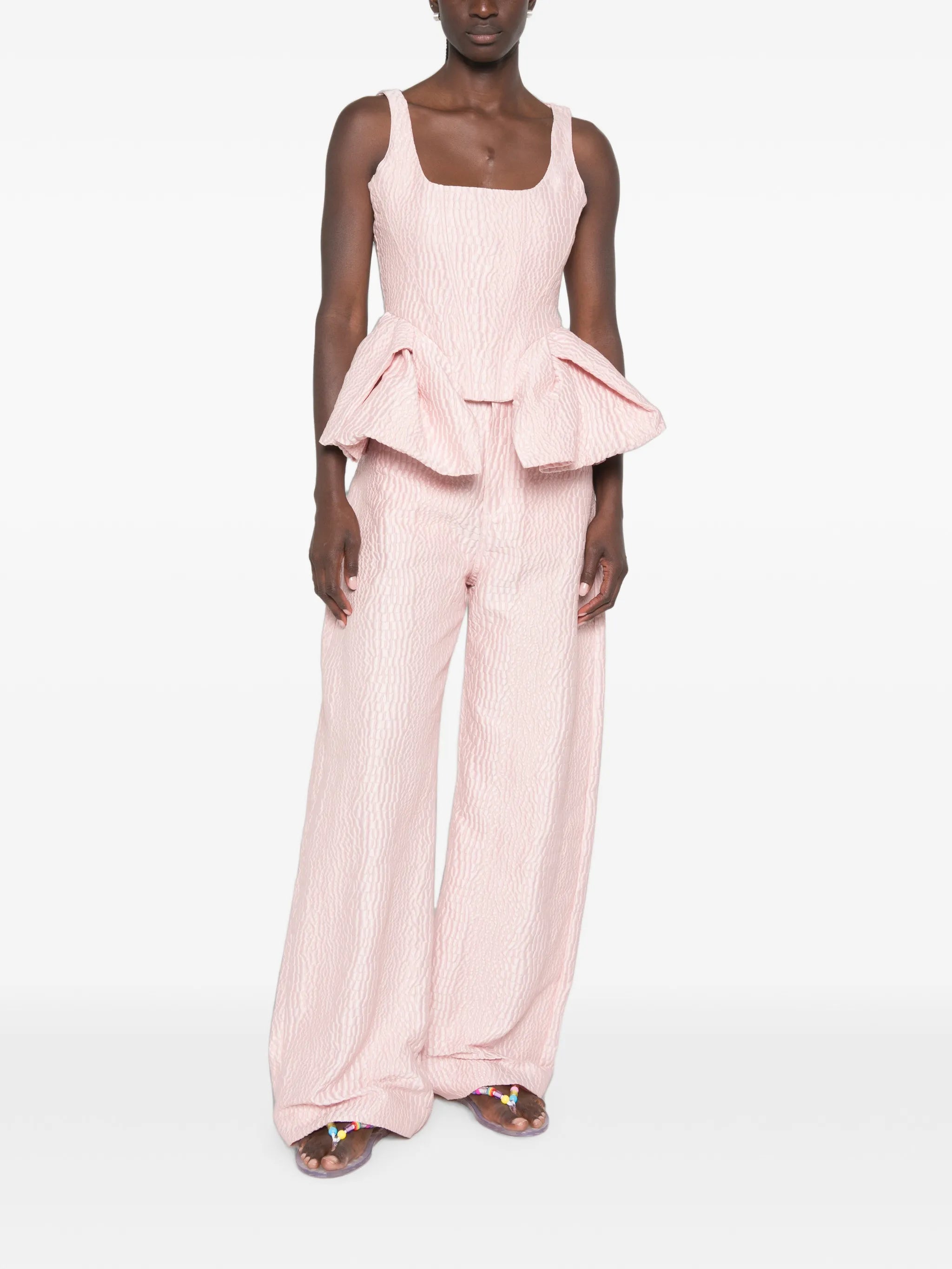 pink trousers
