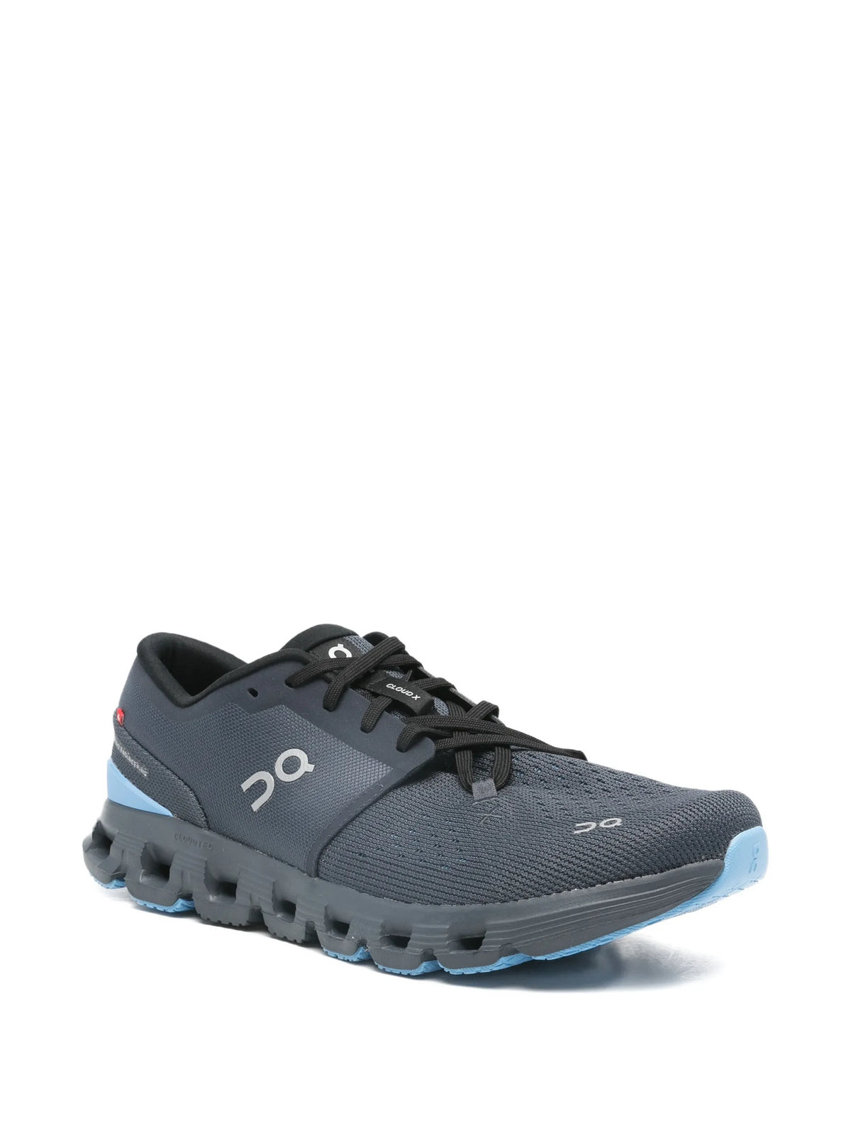 Cloud X 4 sneakers