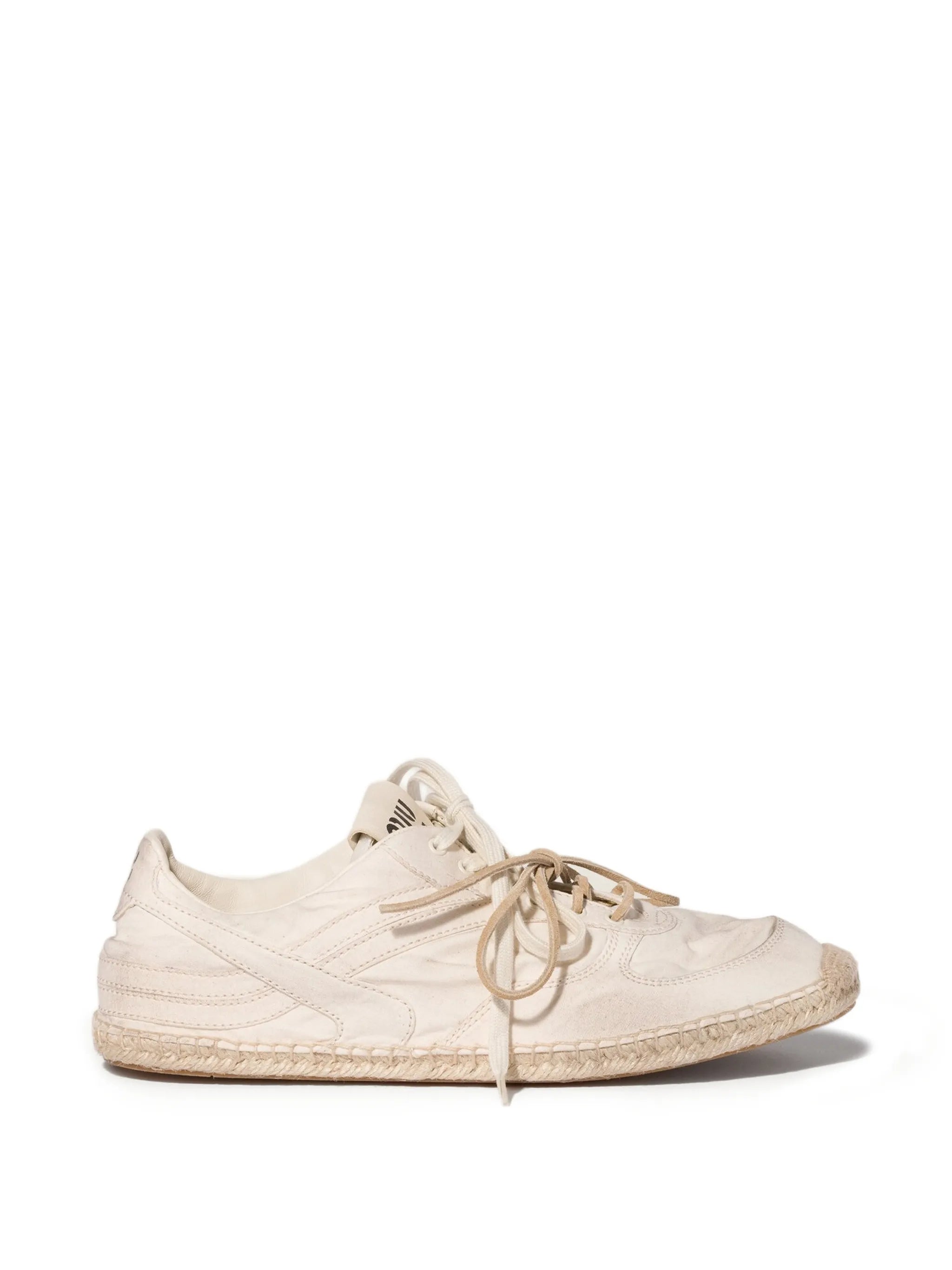 Gymnasium sneakers