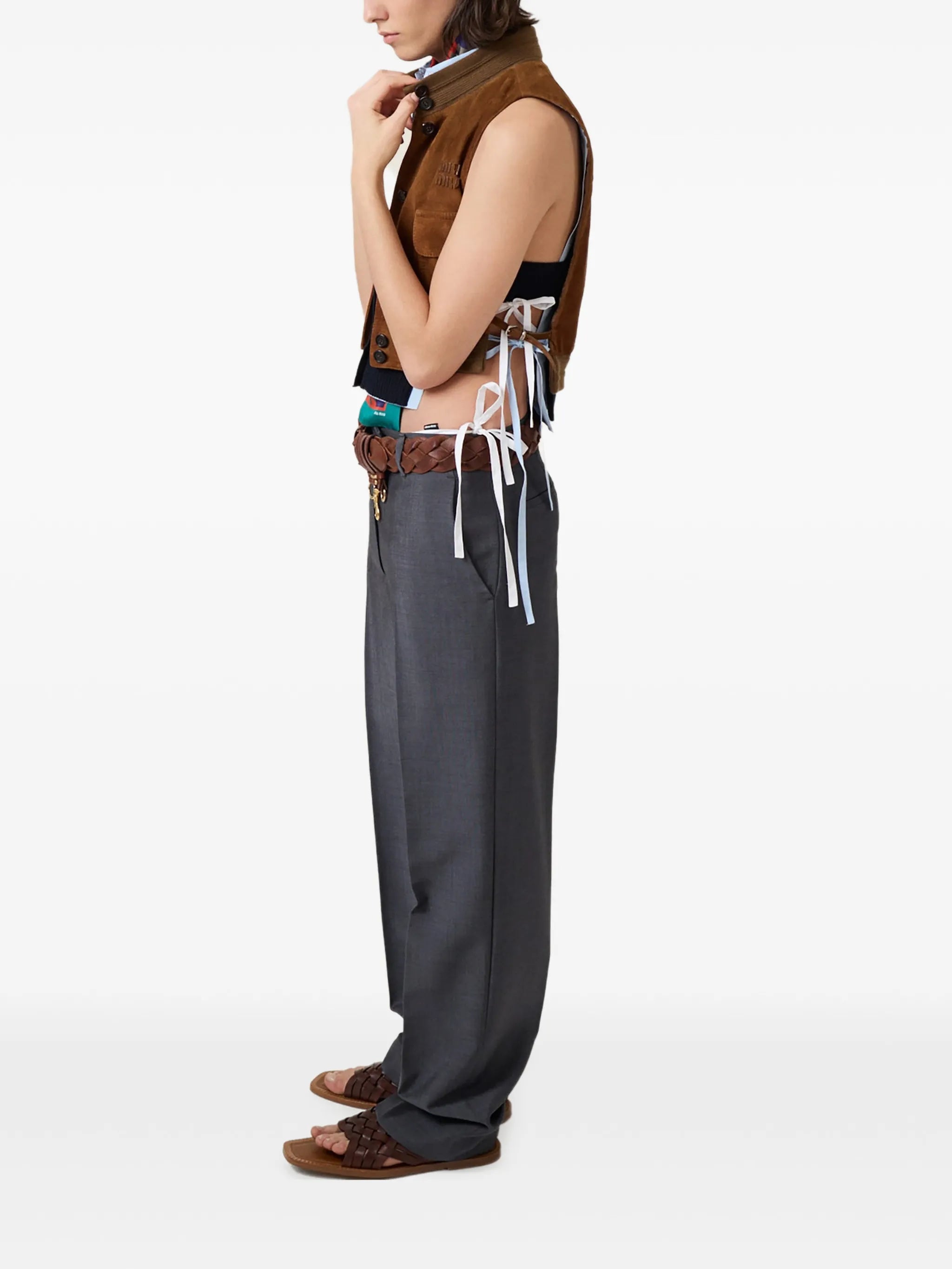 straight-leg trousers