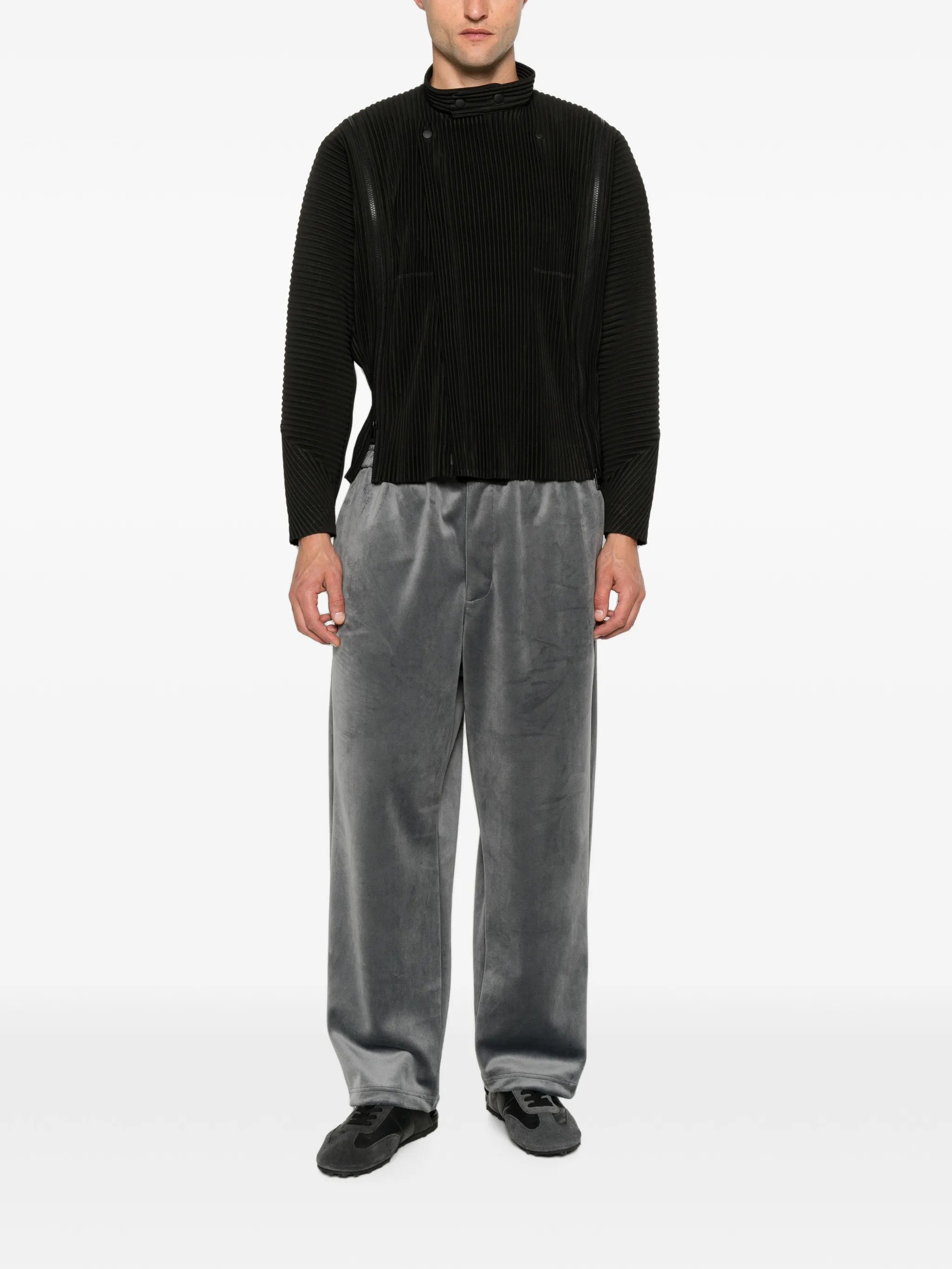 zip-detail pleated jacket