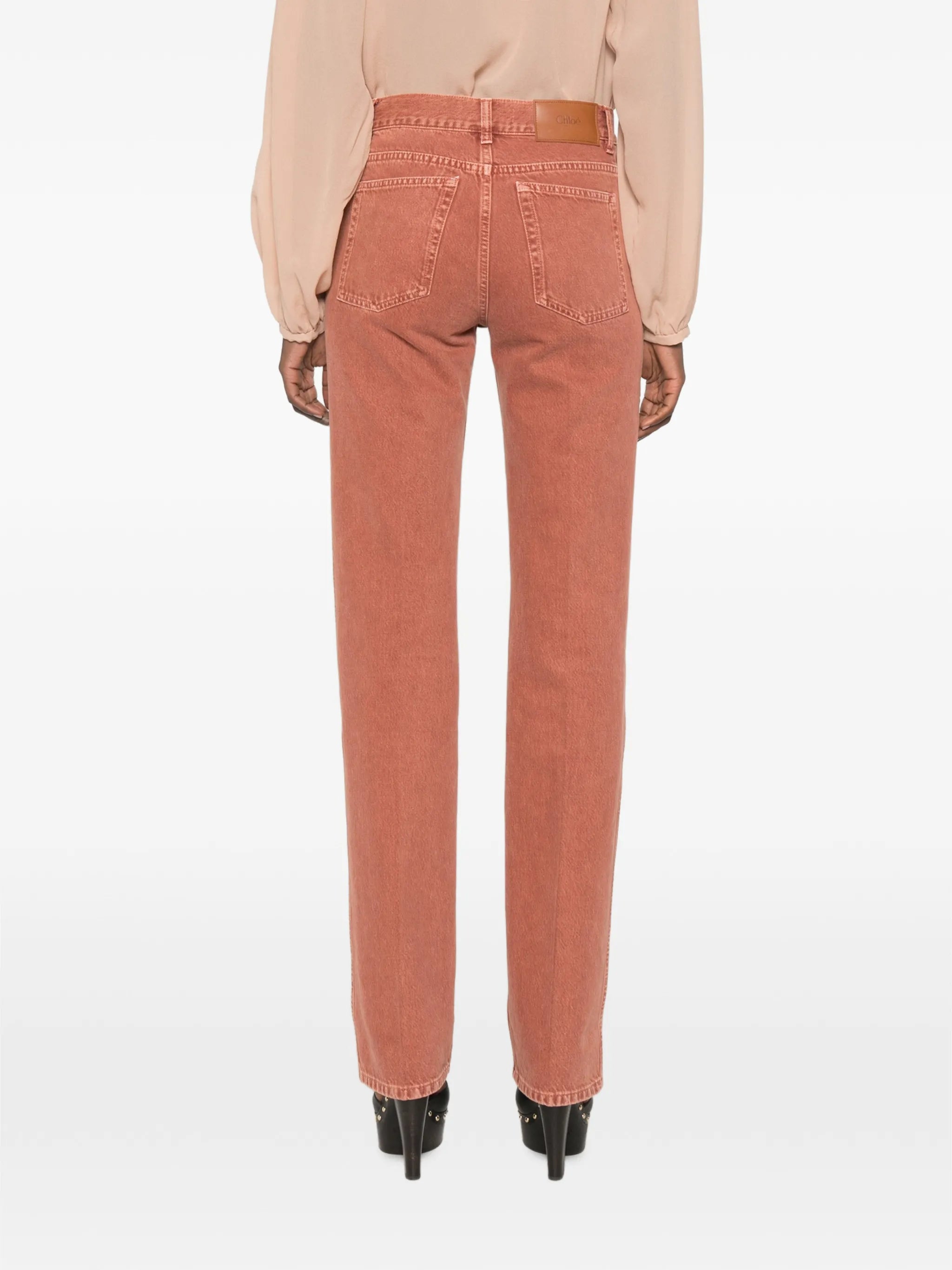 straight jeans in denim