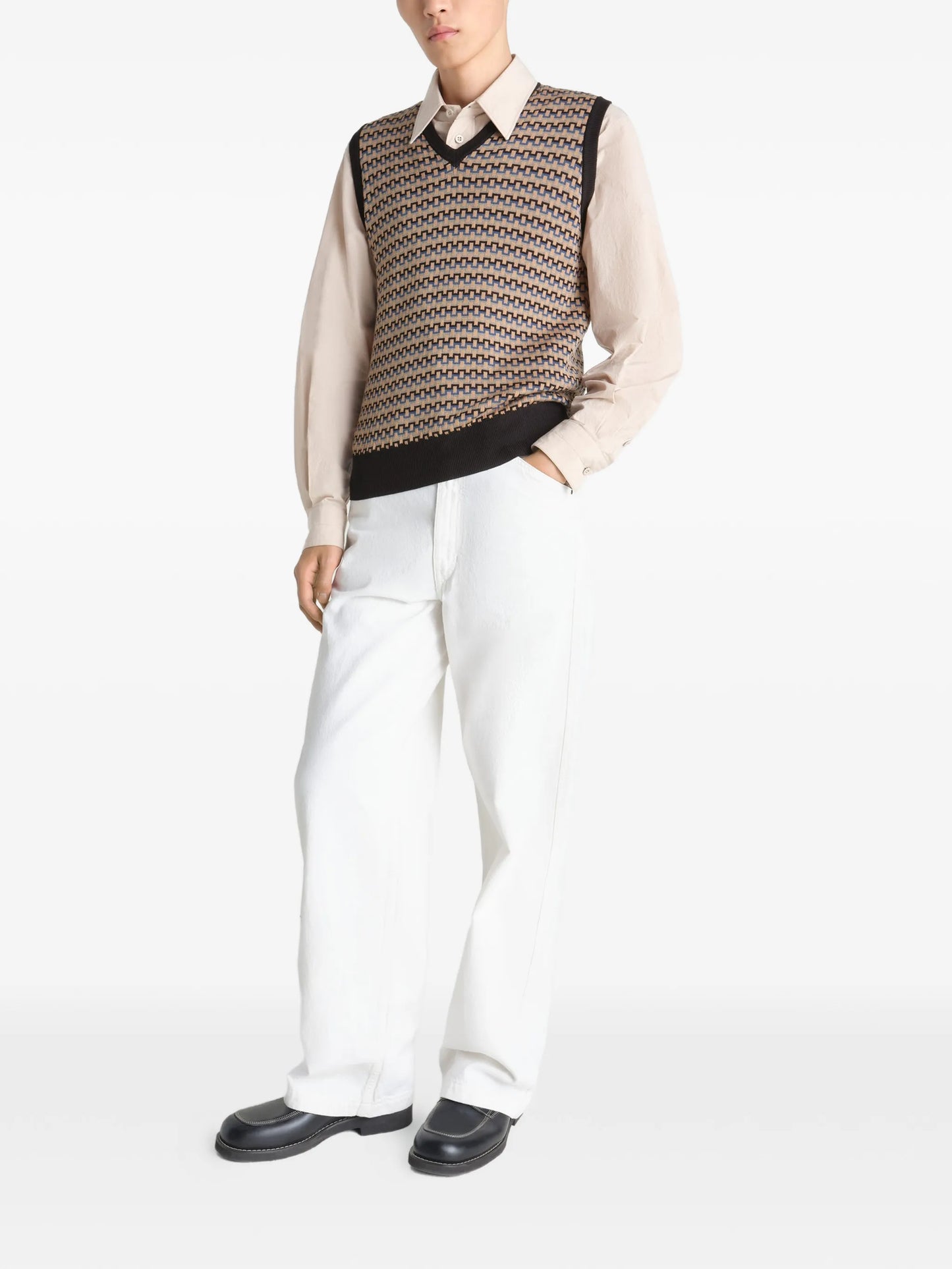 patterned V-neck vest