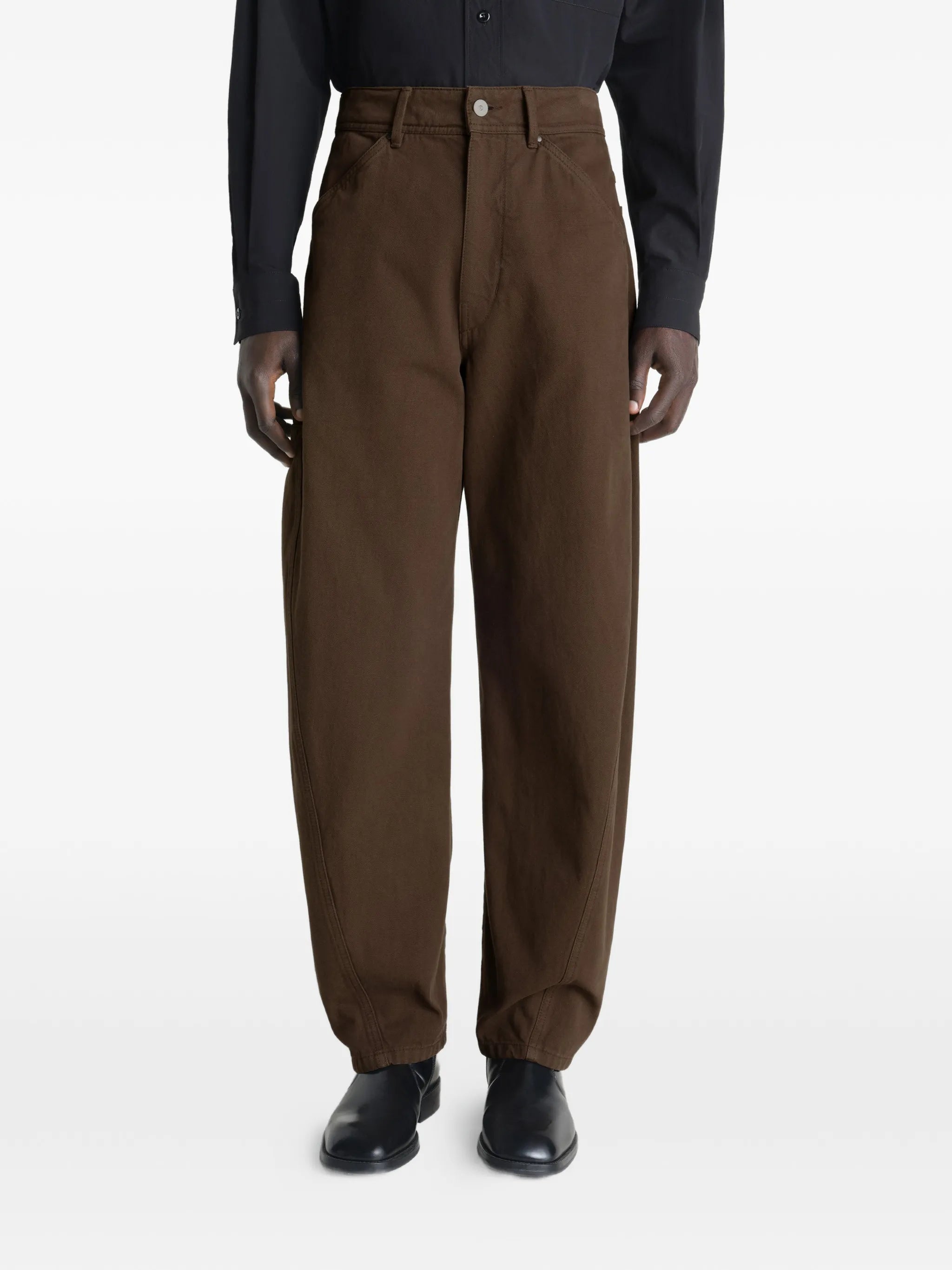 multiple-pocket trousers