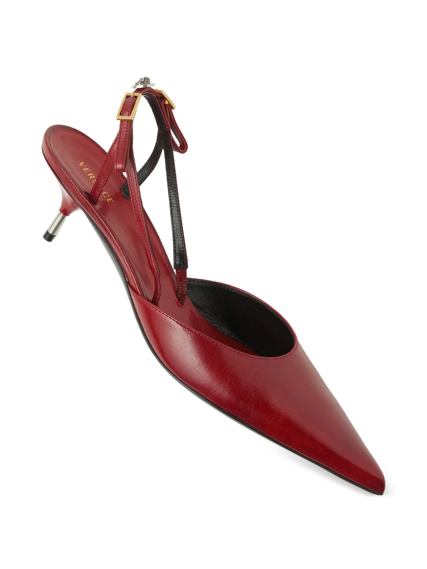 point-toe buckle pumps
