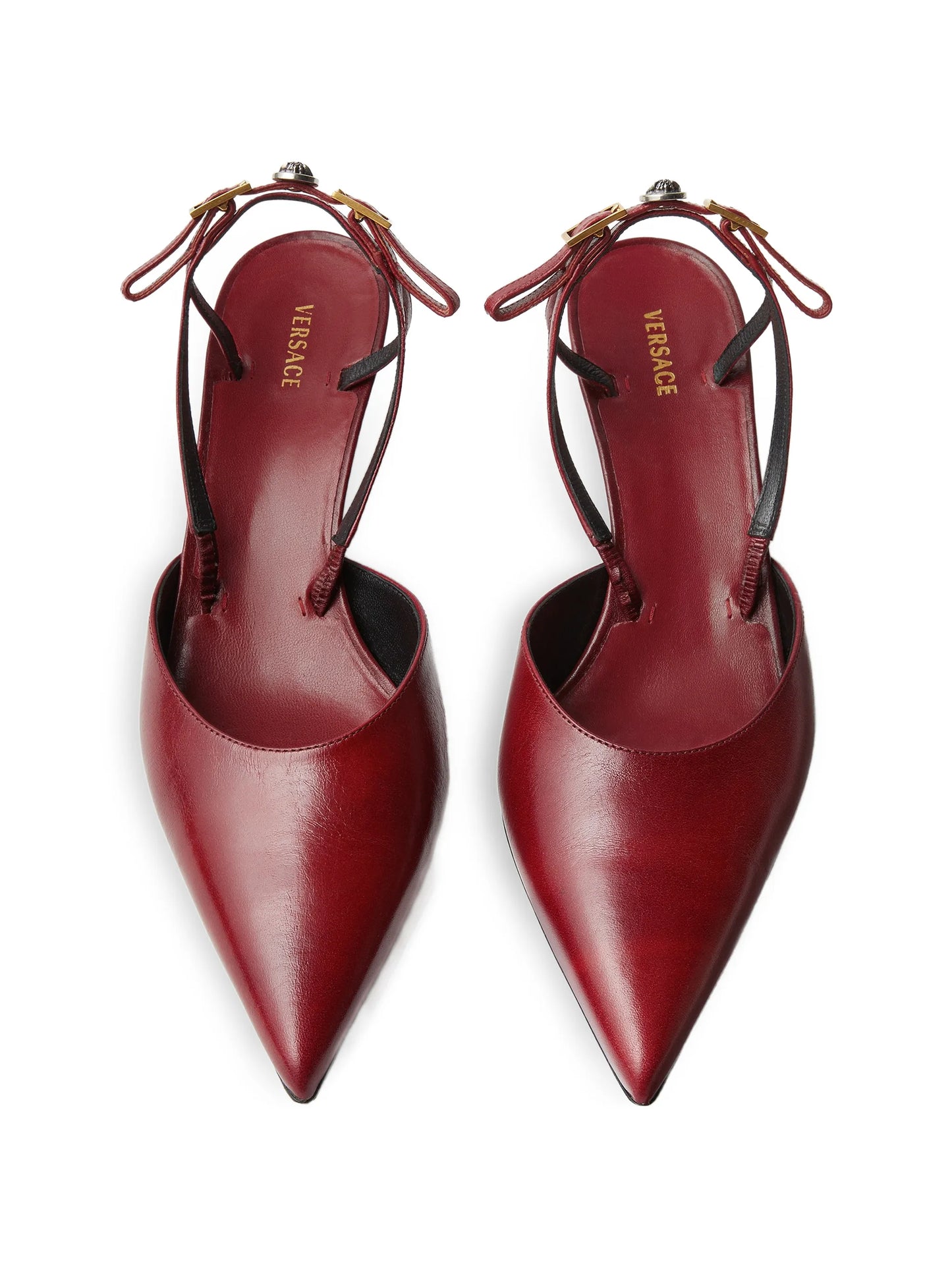 point-toe buckle pumps