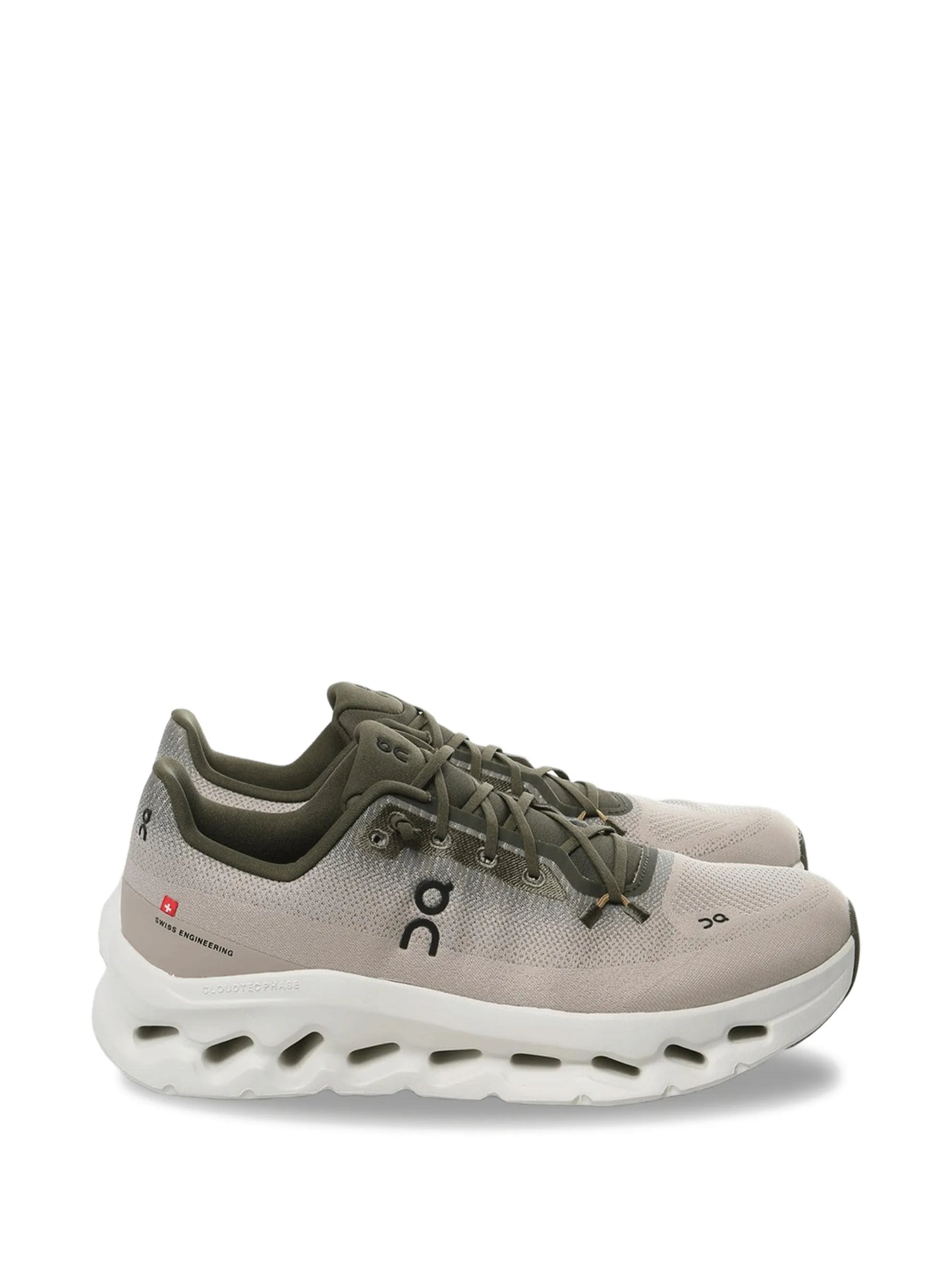 lace-up fastening sneakers