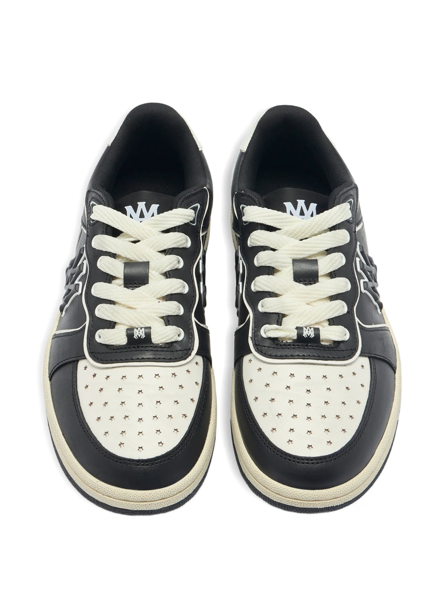 Classic Low lace-up sneakers