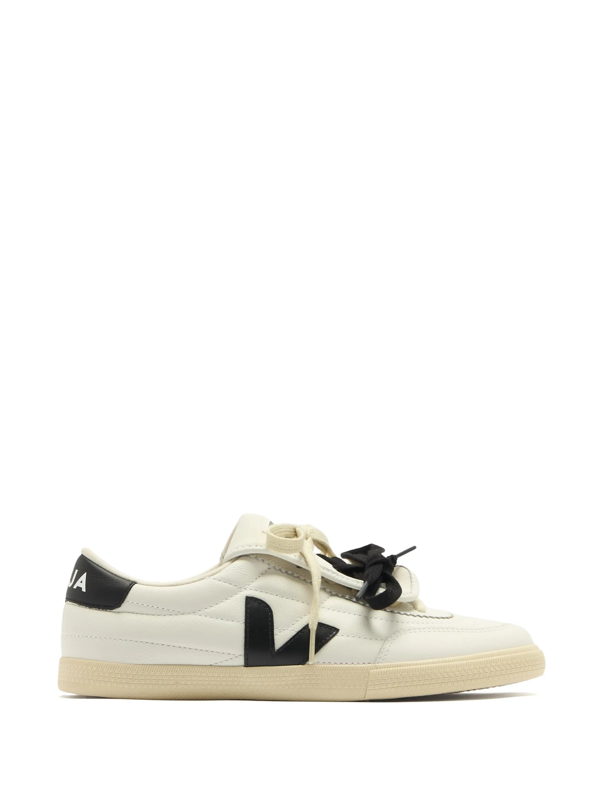 Panenka leather sneakers