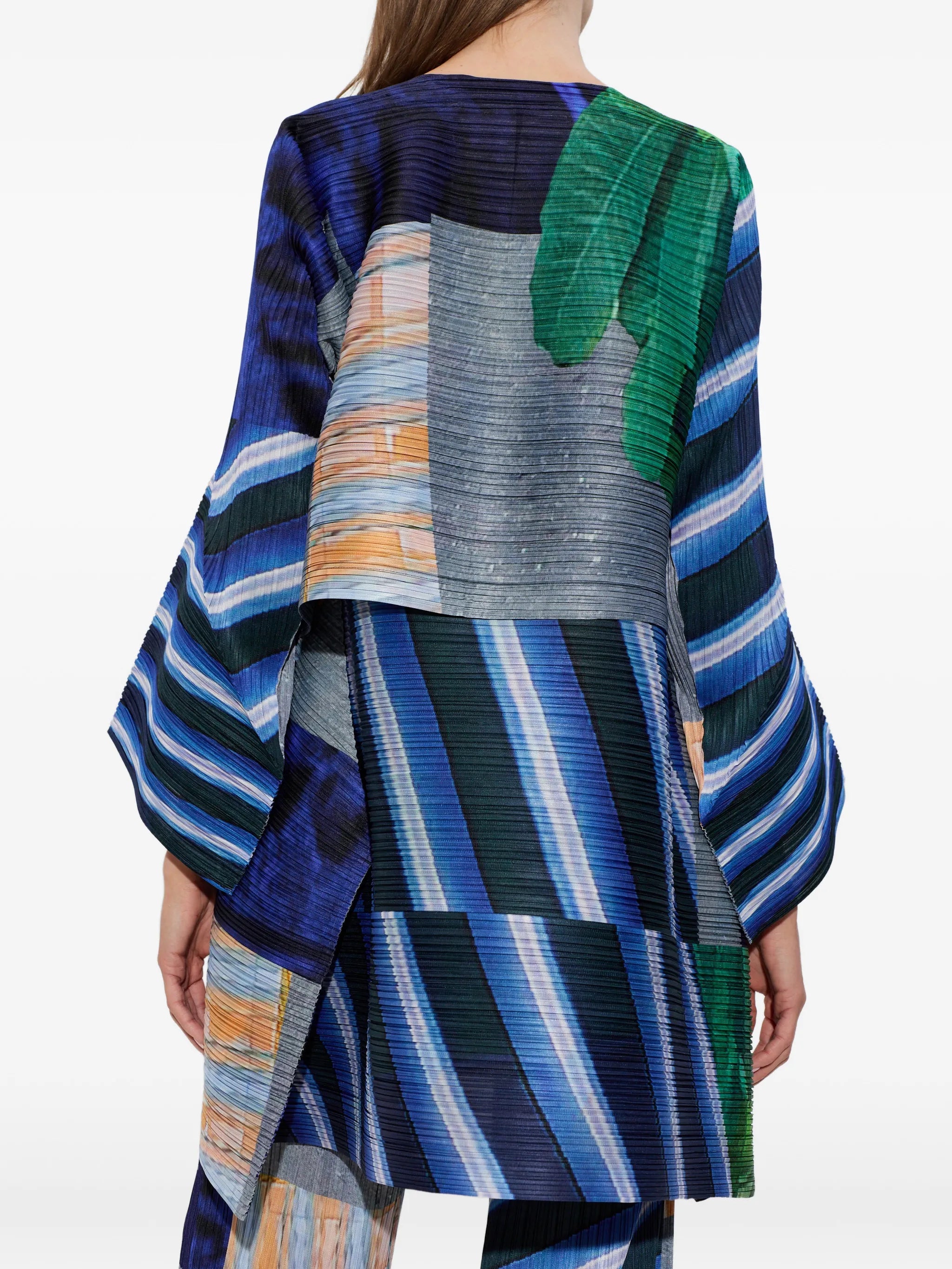 striped pleated cardigan