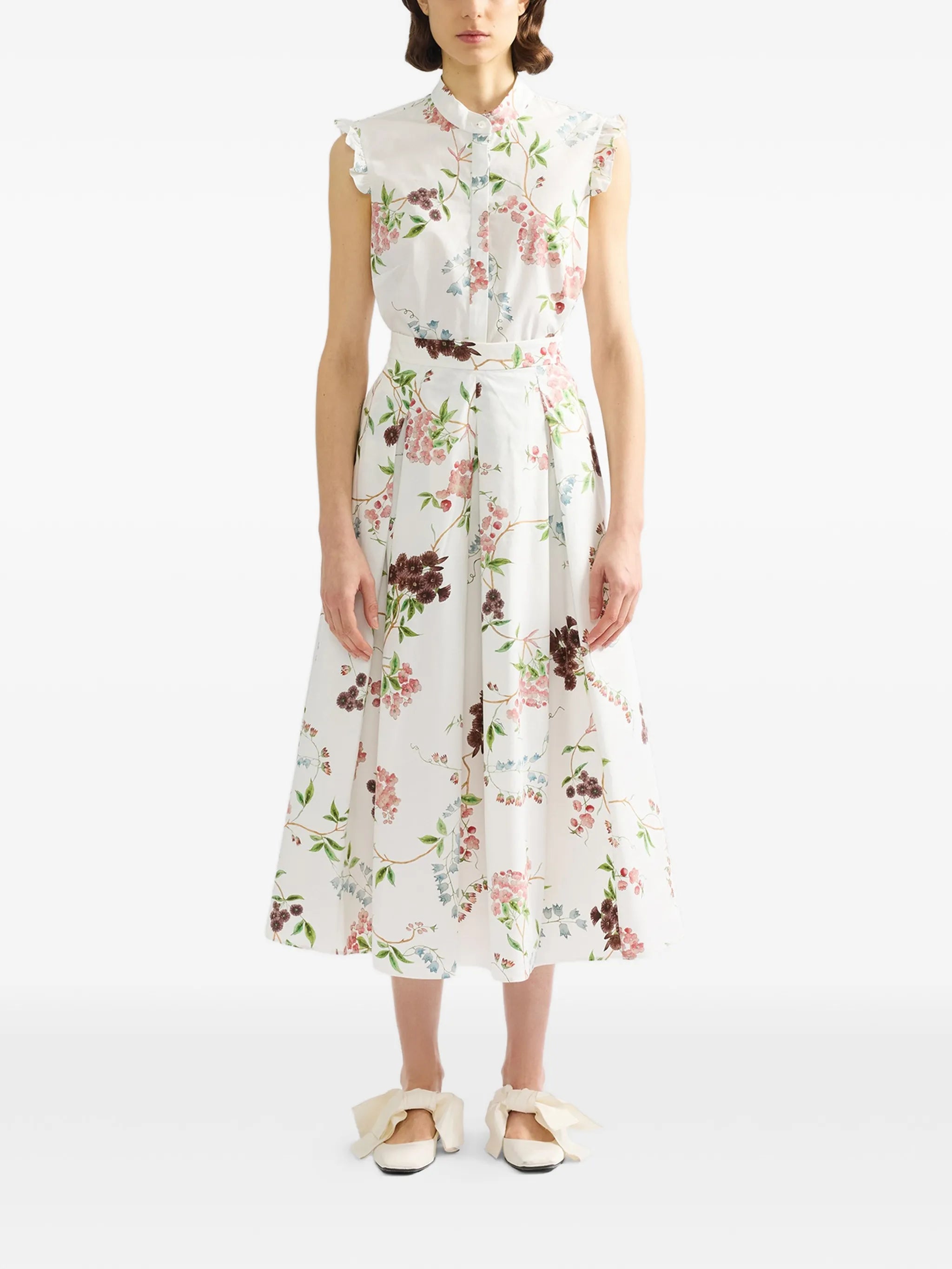 ruffled floral-print shirt