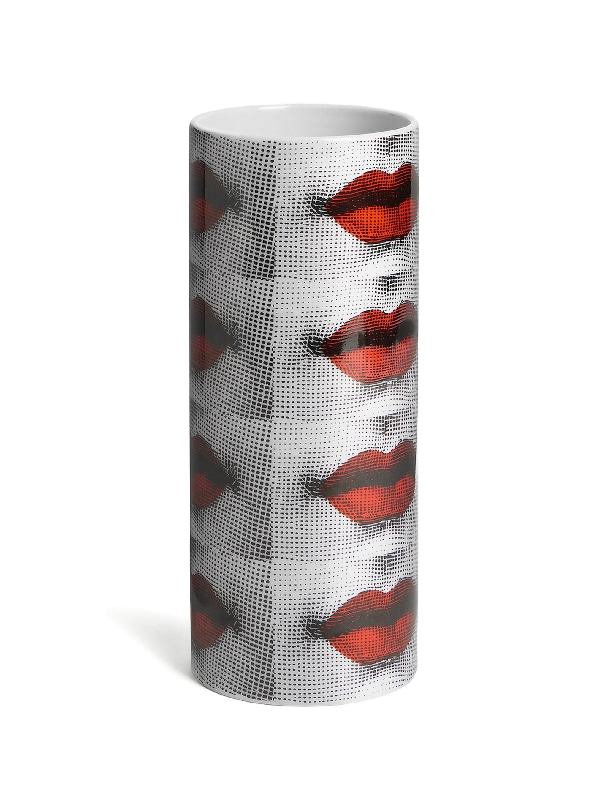 mouth-illustration vase