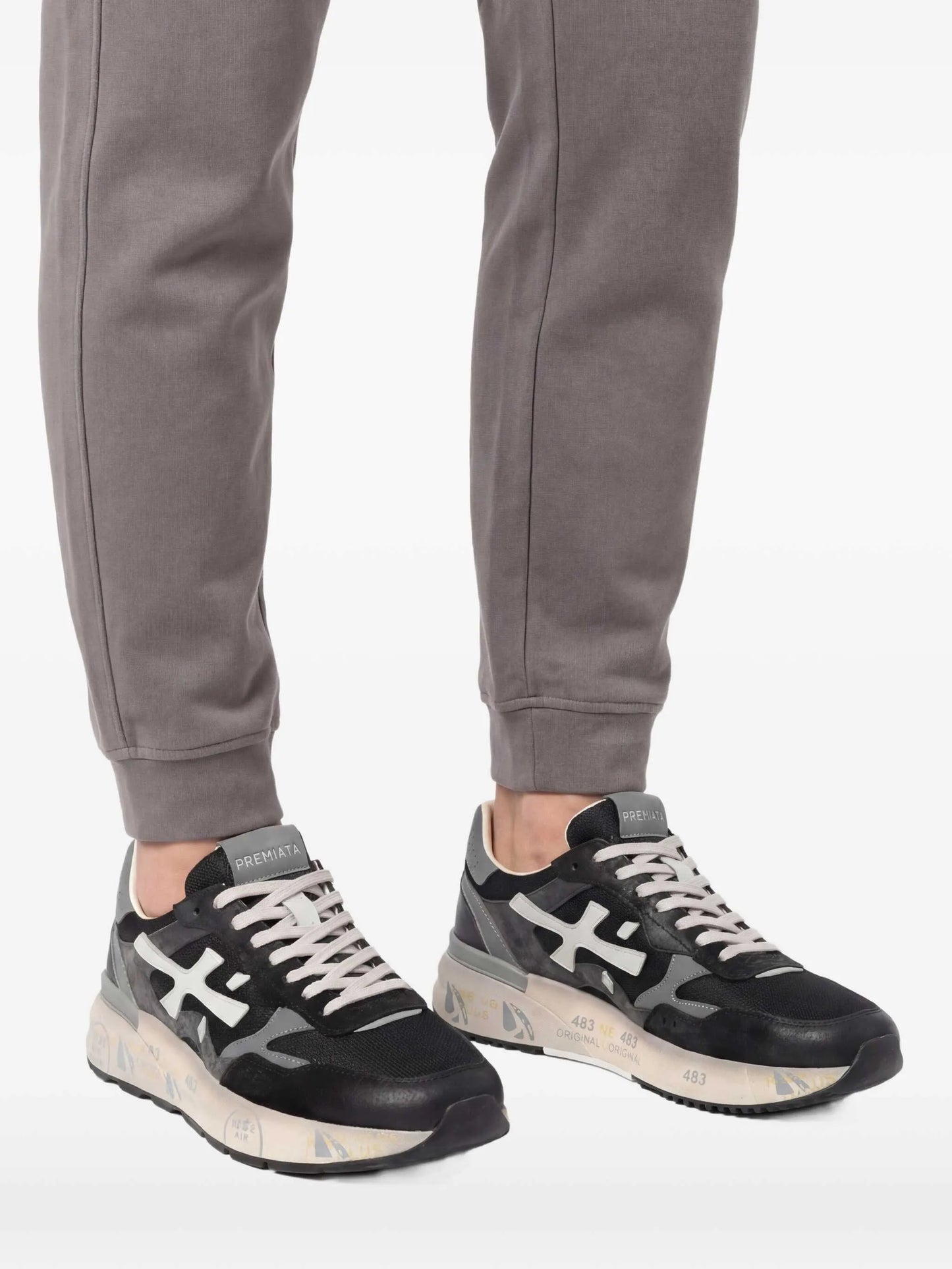 Mick logo-appliqué sneakers