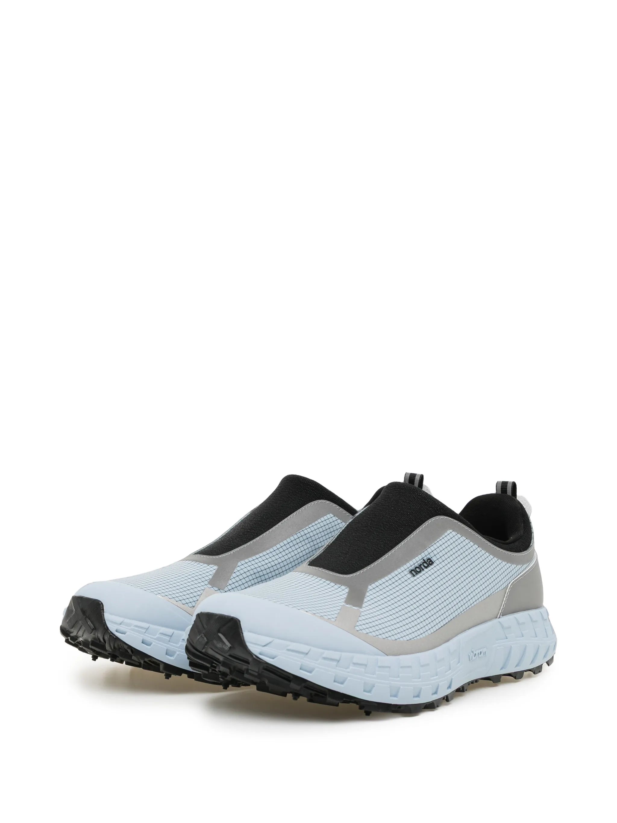 003 sneakers