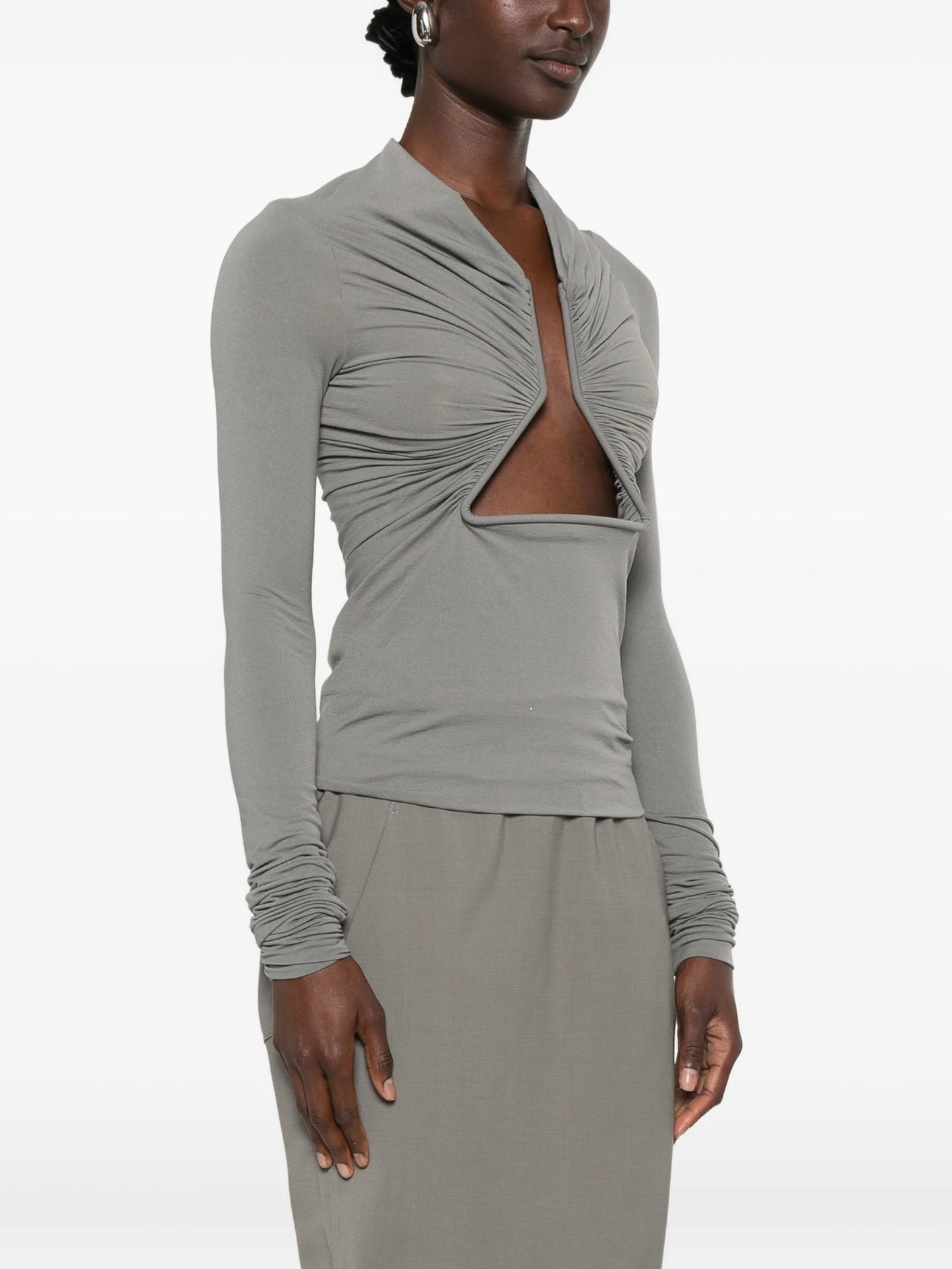 Prong cutout top