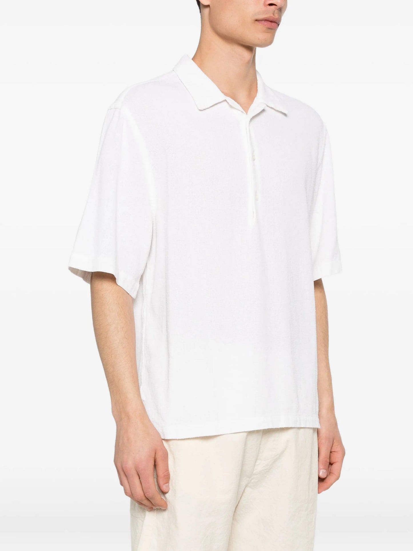 point-collar polo shirt