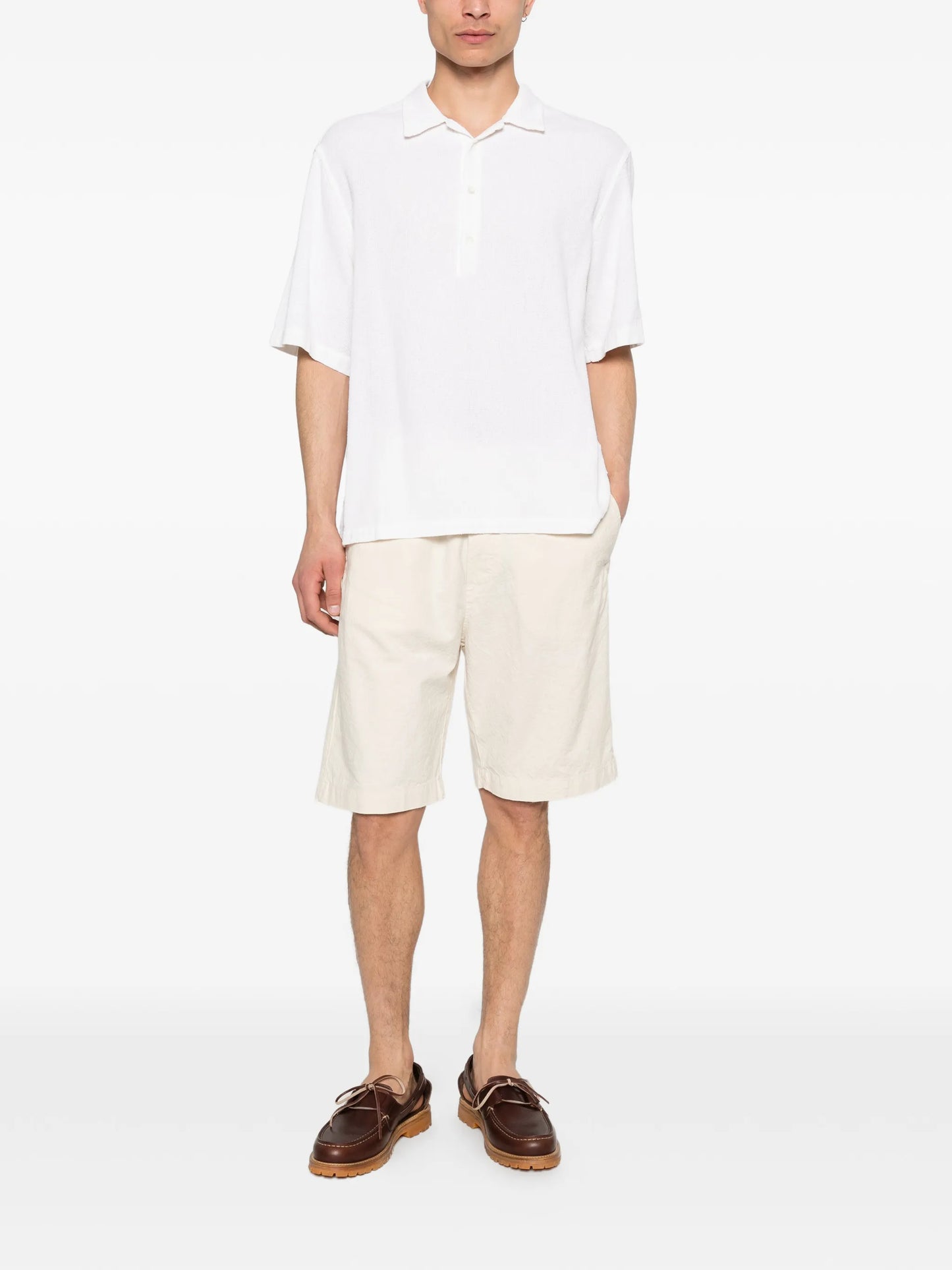 point-collar polo shirt