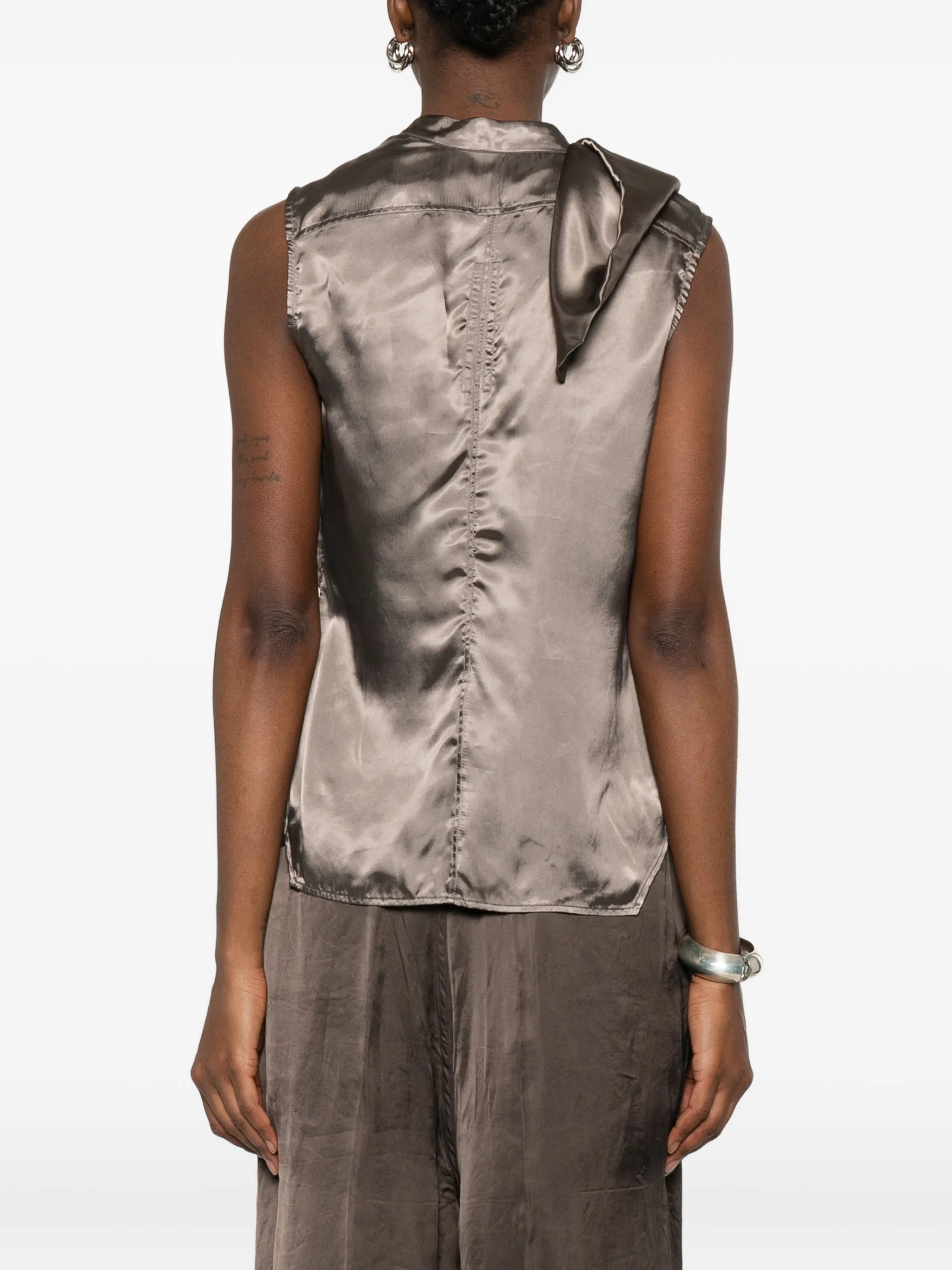 SL Island ruffled blouse