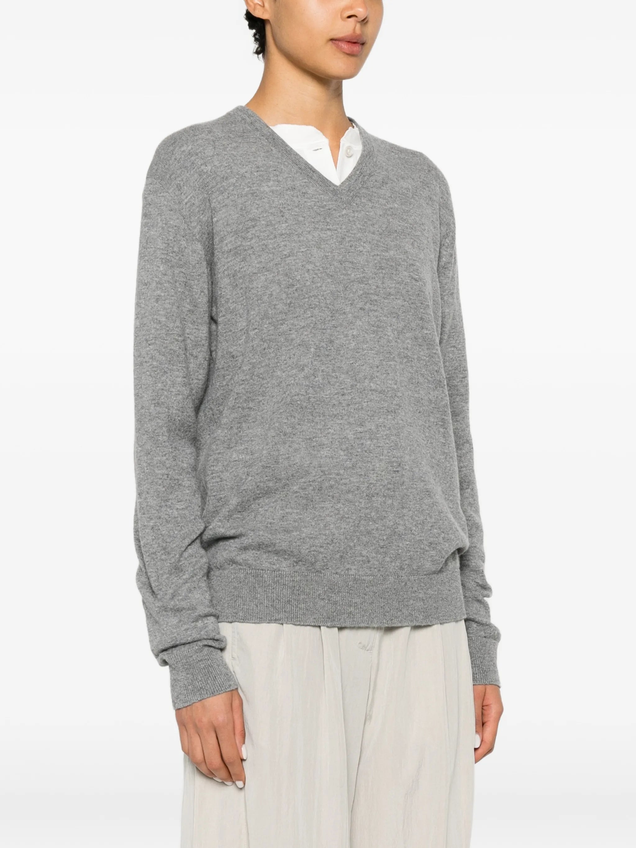 Nian V-neck sweater