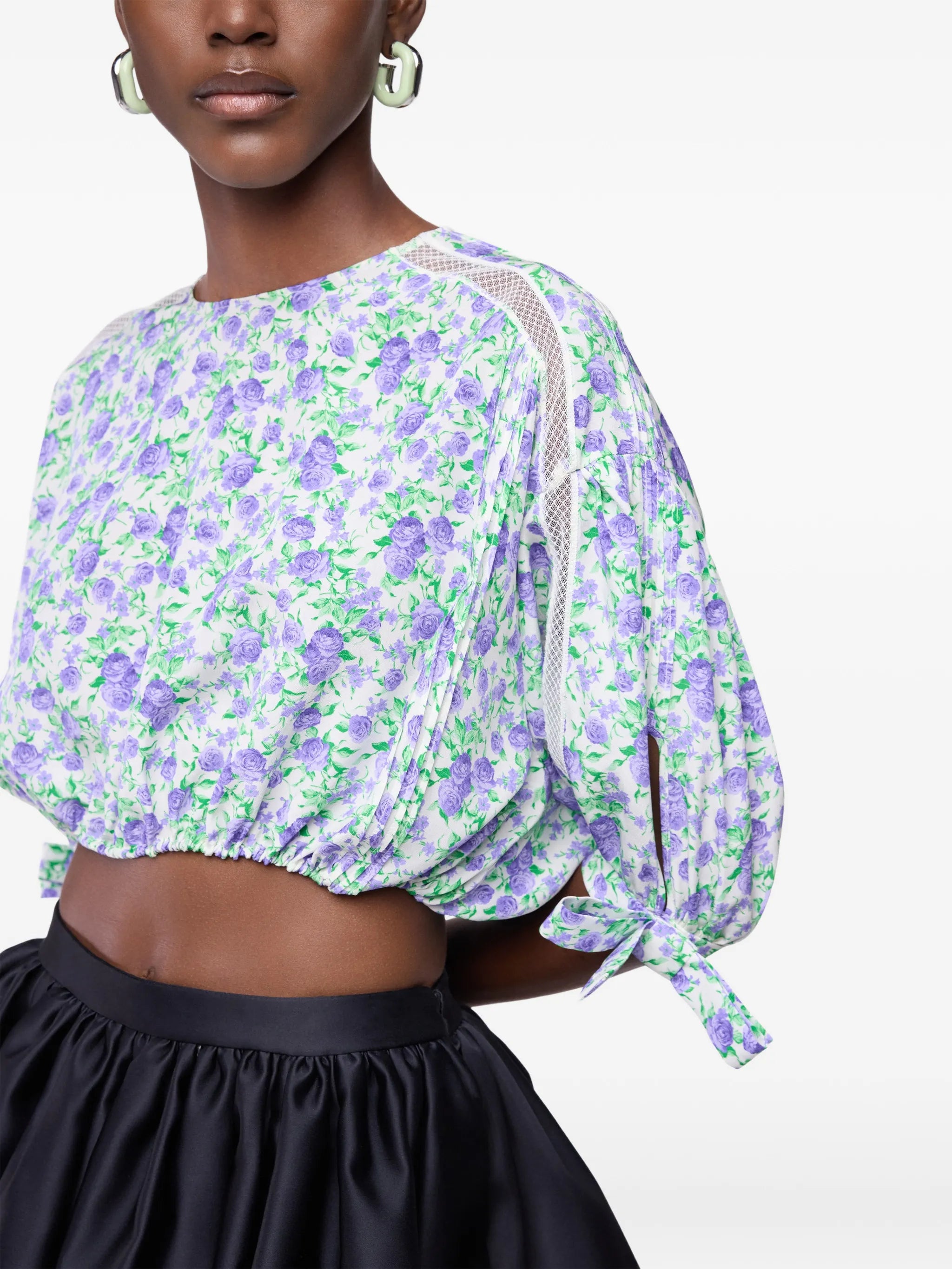 floral puff-sleeved crop top